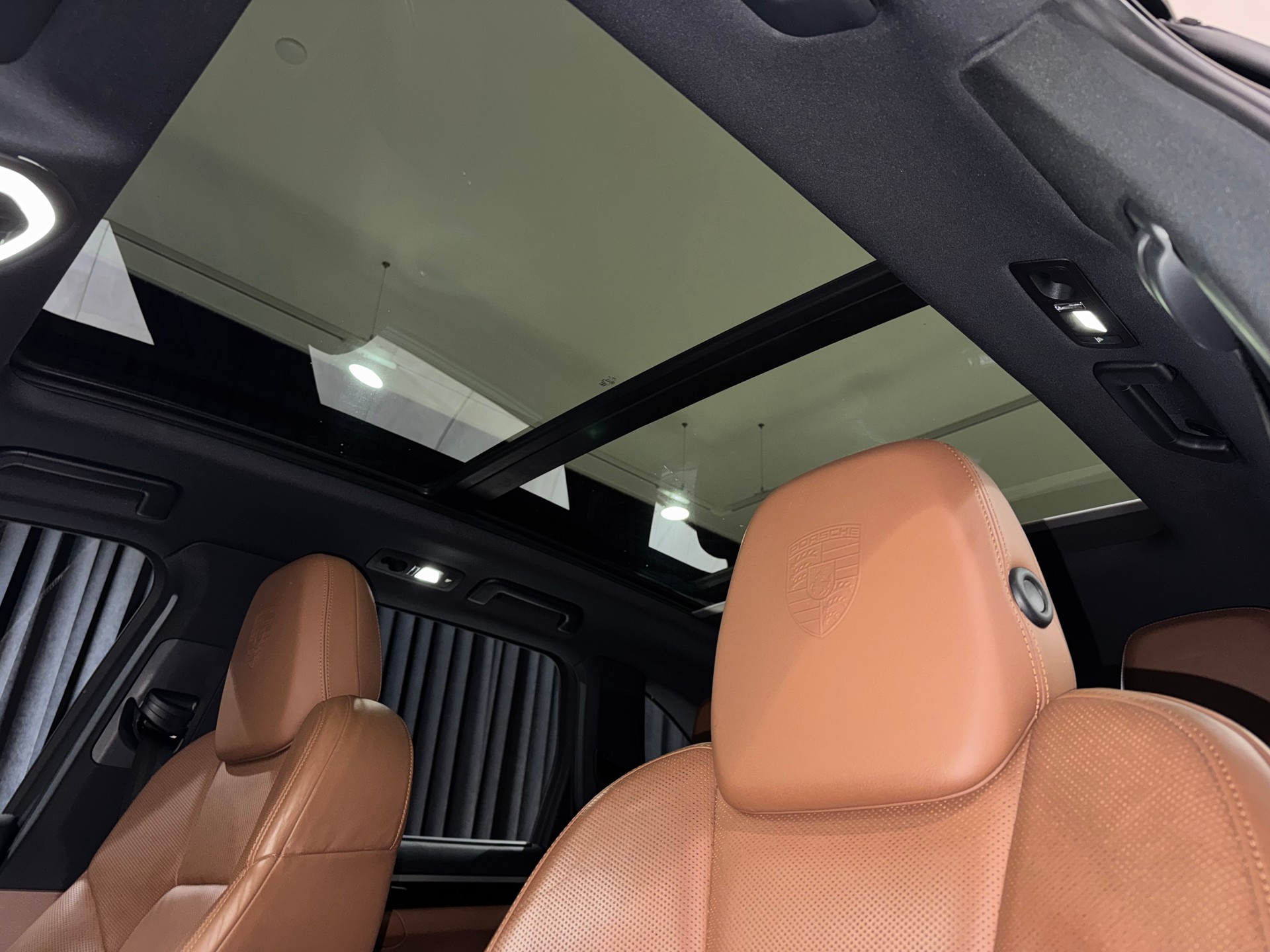 PORSCHE Cayenne S | 1.Hand | Approved Garantie |-image-23