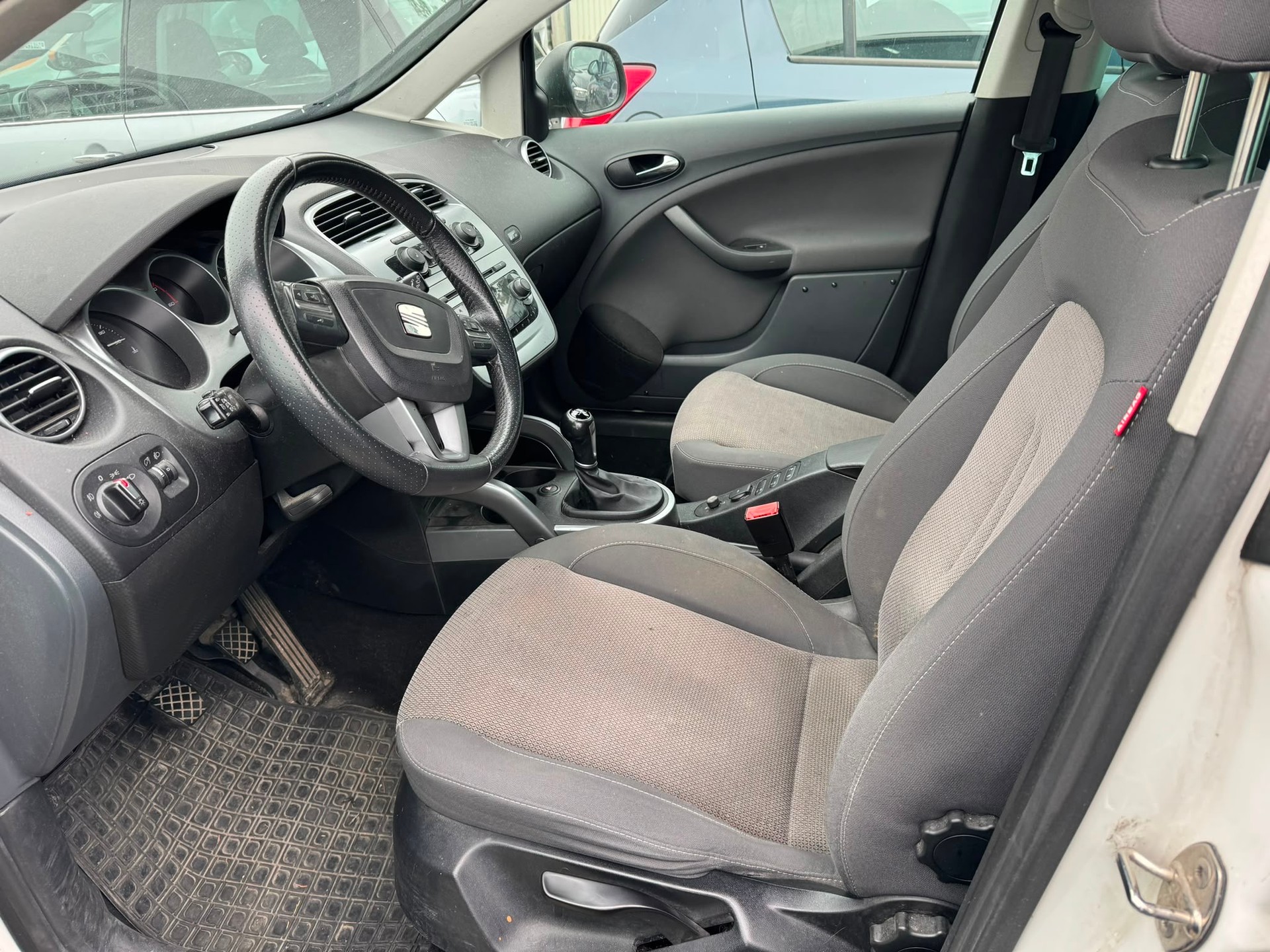 SEAT Altea XL 1.9 TDI Style 4x4-image-3