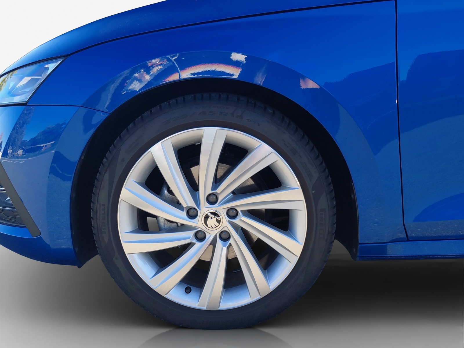 SKODA Octavia Combi 1.5 TSI mHEV DSG Style-image-13