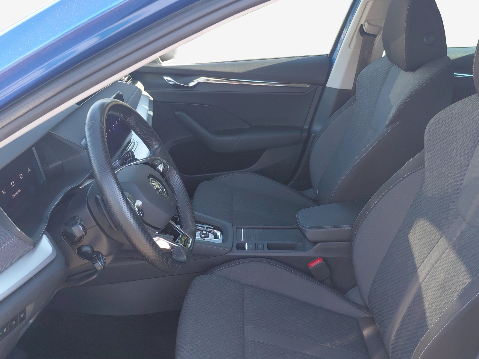 SKODA Octavia Combi 1.5 TSI mHEV DSG Style-image-7