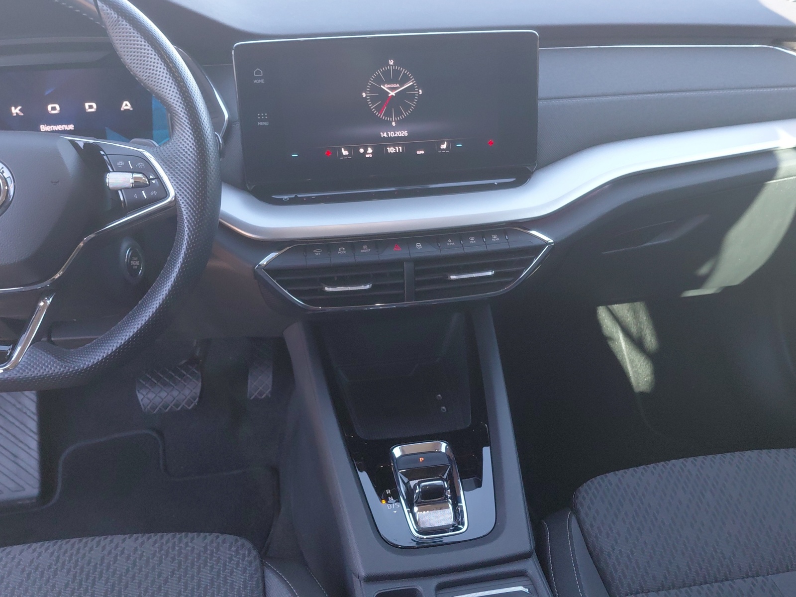 SKODA Octavia Combi 1.5 TSI mHEV DSG Style-image-10