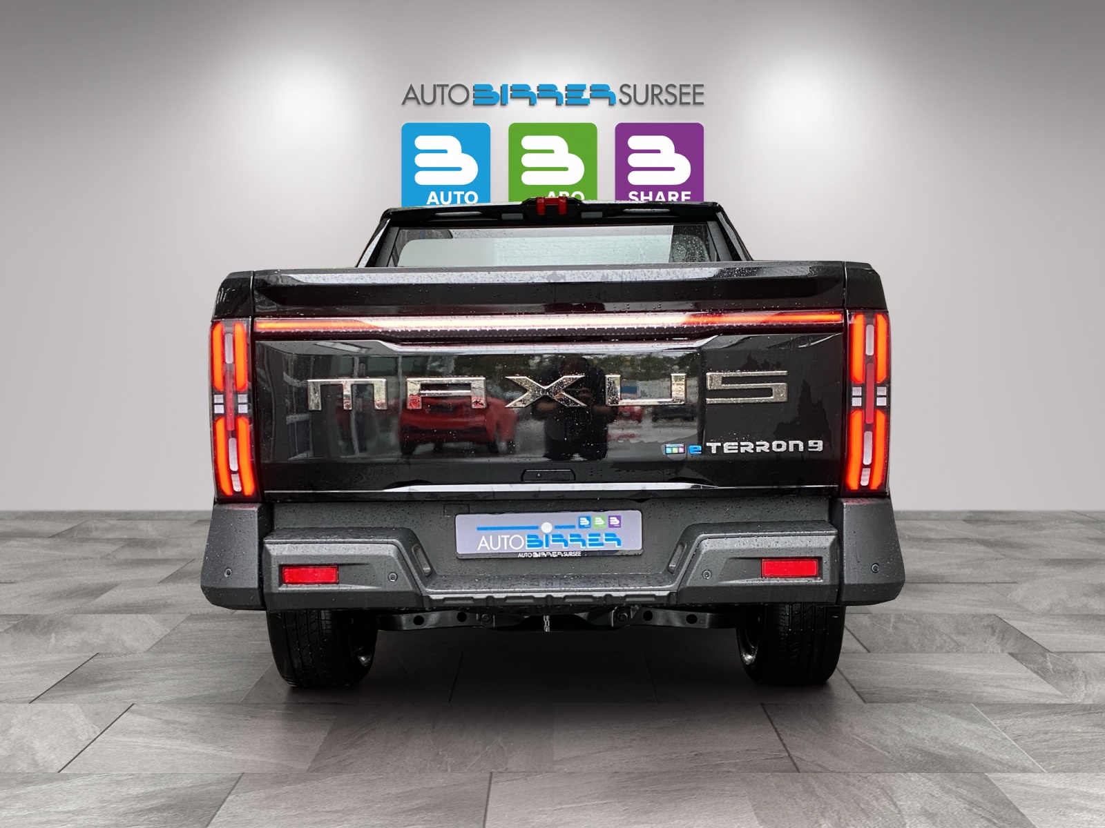 MAXUS eTerron 9 E-Motor 102kWh Luxury-image-5