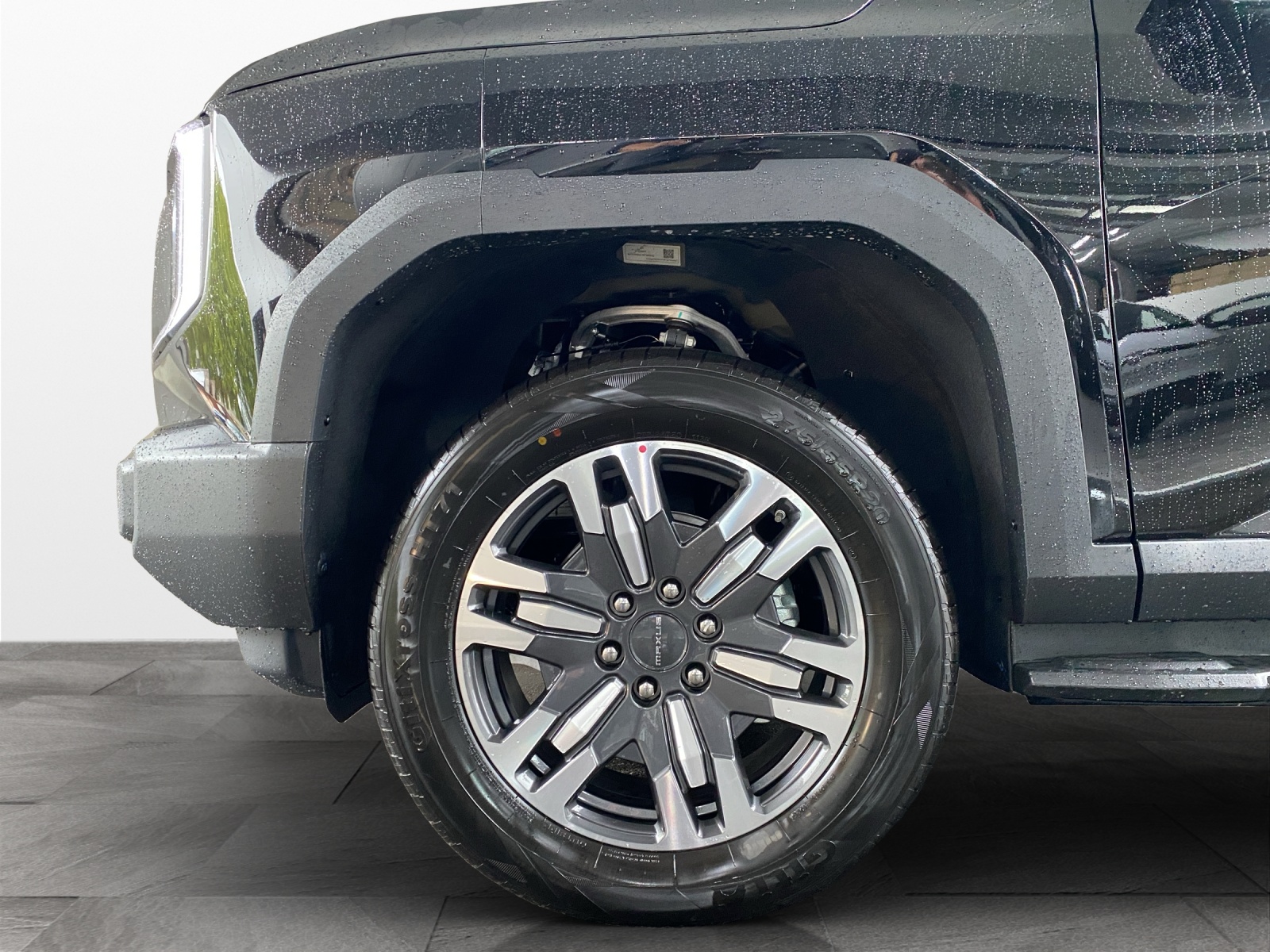 MAXUS eTerron 9 E-Motor 102kWh Luxury-image-8
