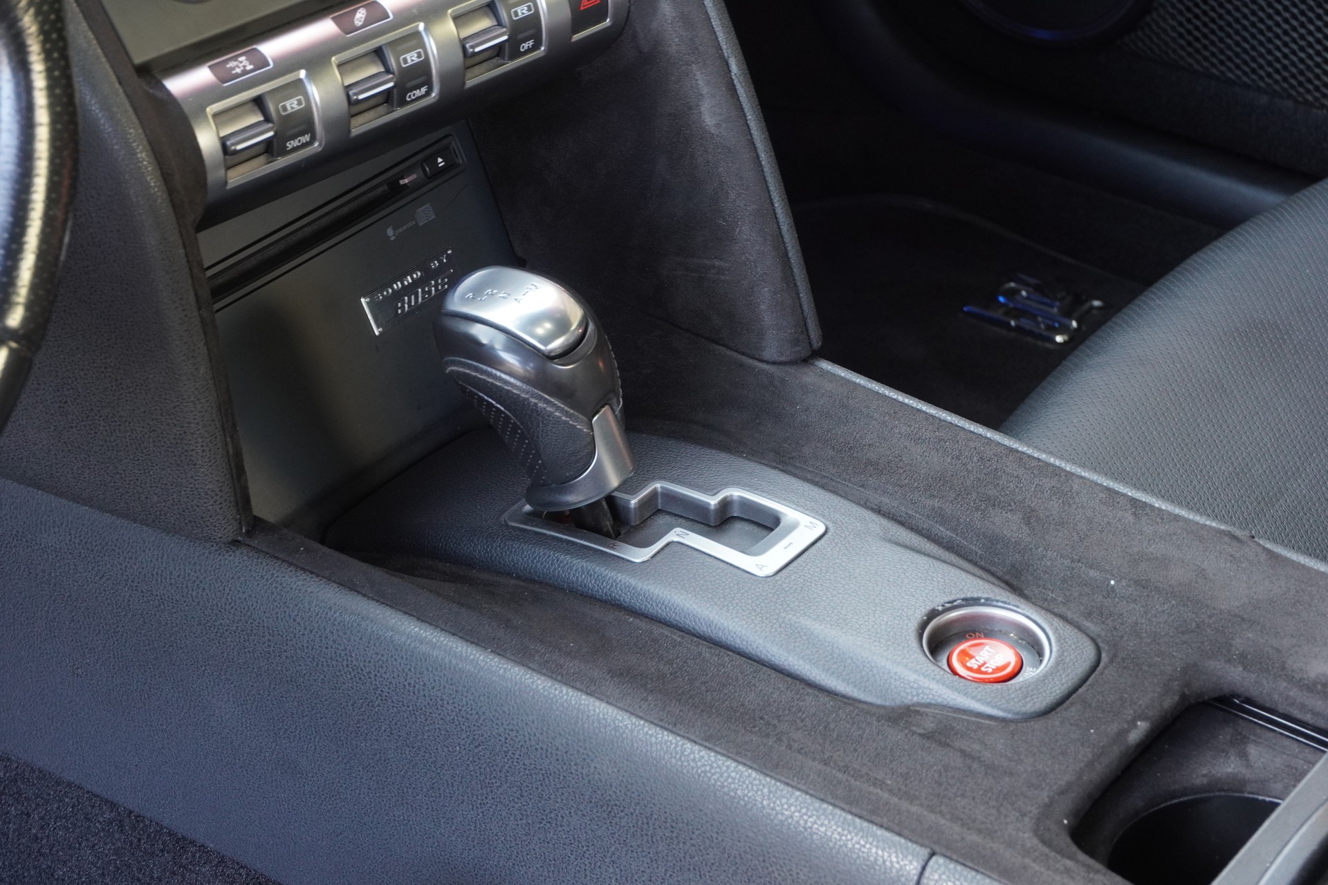 NISSAN GT-R 3.8 V6 Biturbo-image-14