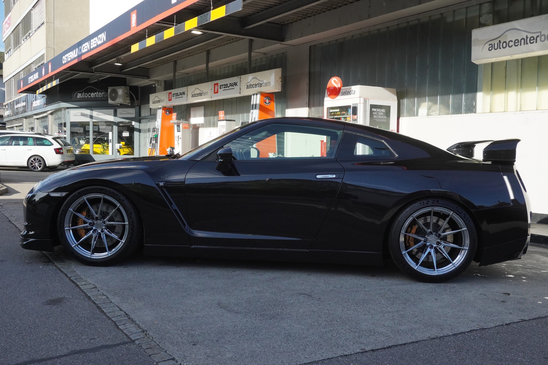 NISSAN GT-R 3.8 V6 Biturbo-image-7