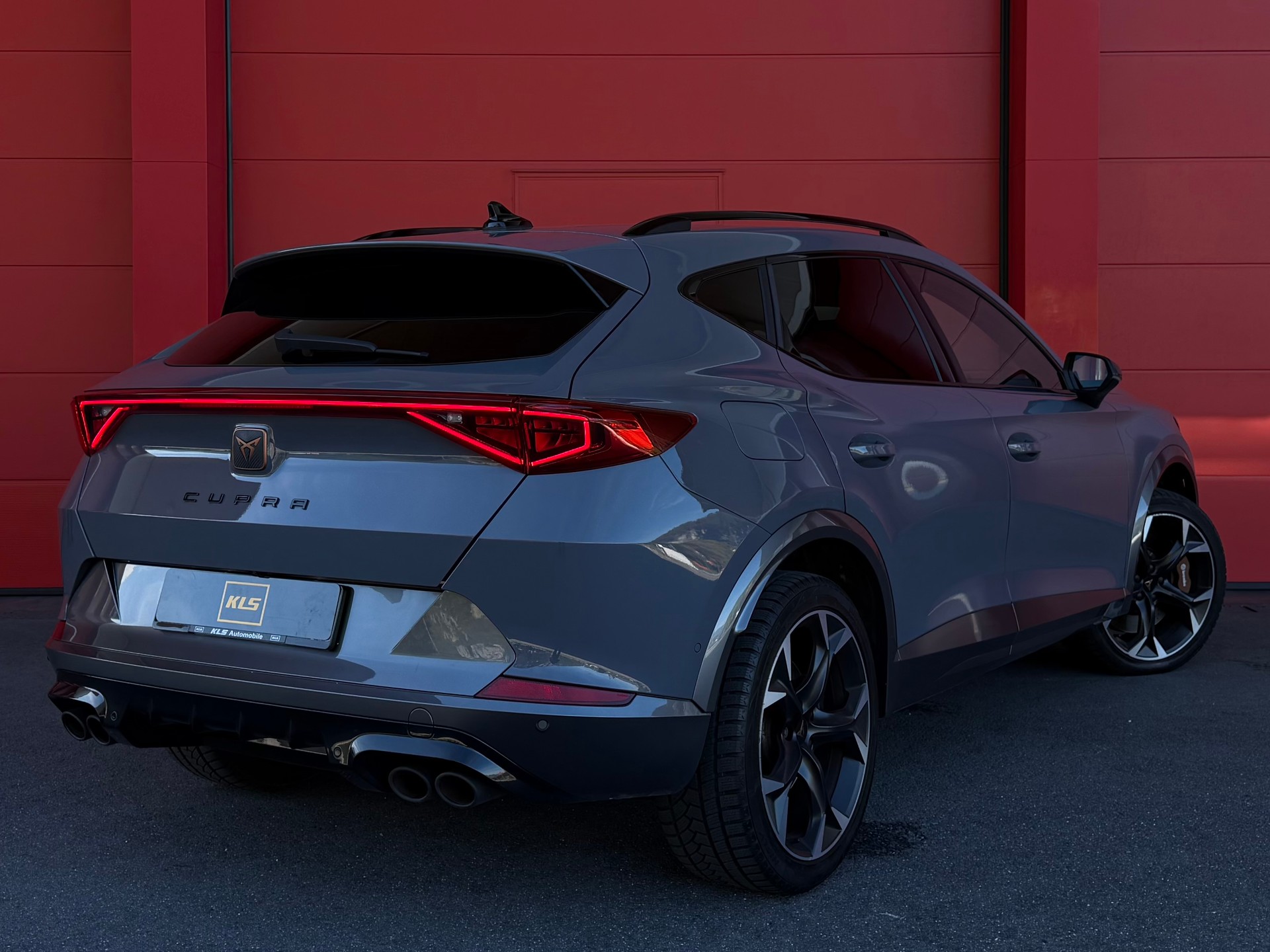 CUPRA Formentor 2.0TSI VZ 4Drive DSG *CH-Fahrzeug*-image-3