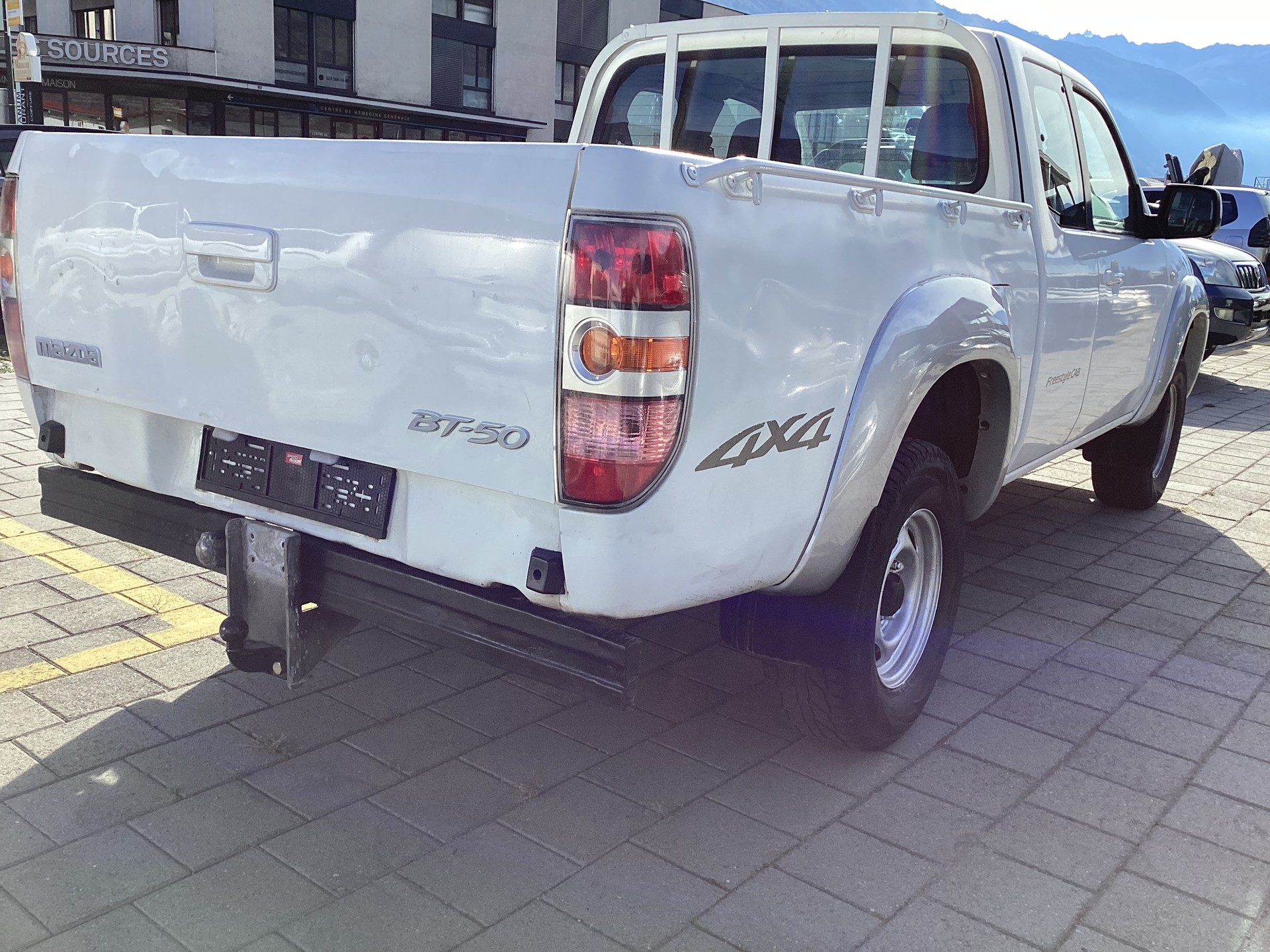 MAZDA BT-50-image-3