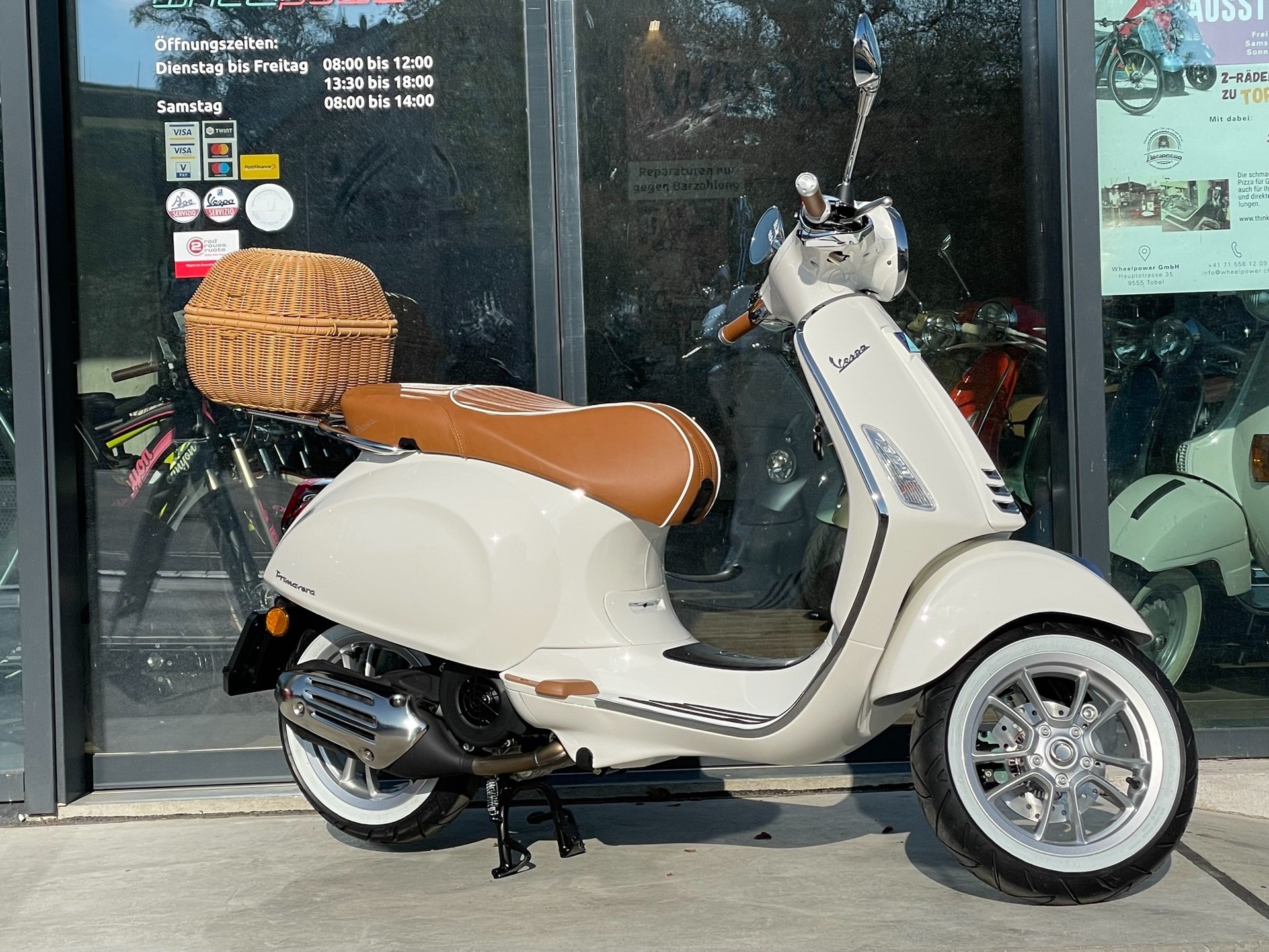 PIAGGIO Vespa 125 Primavera ABS-image-15