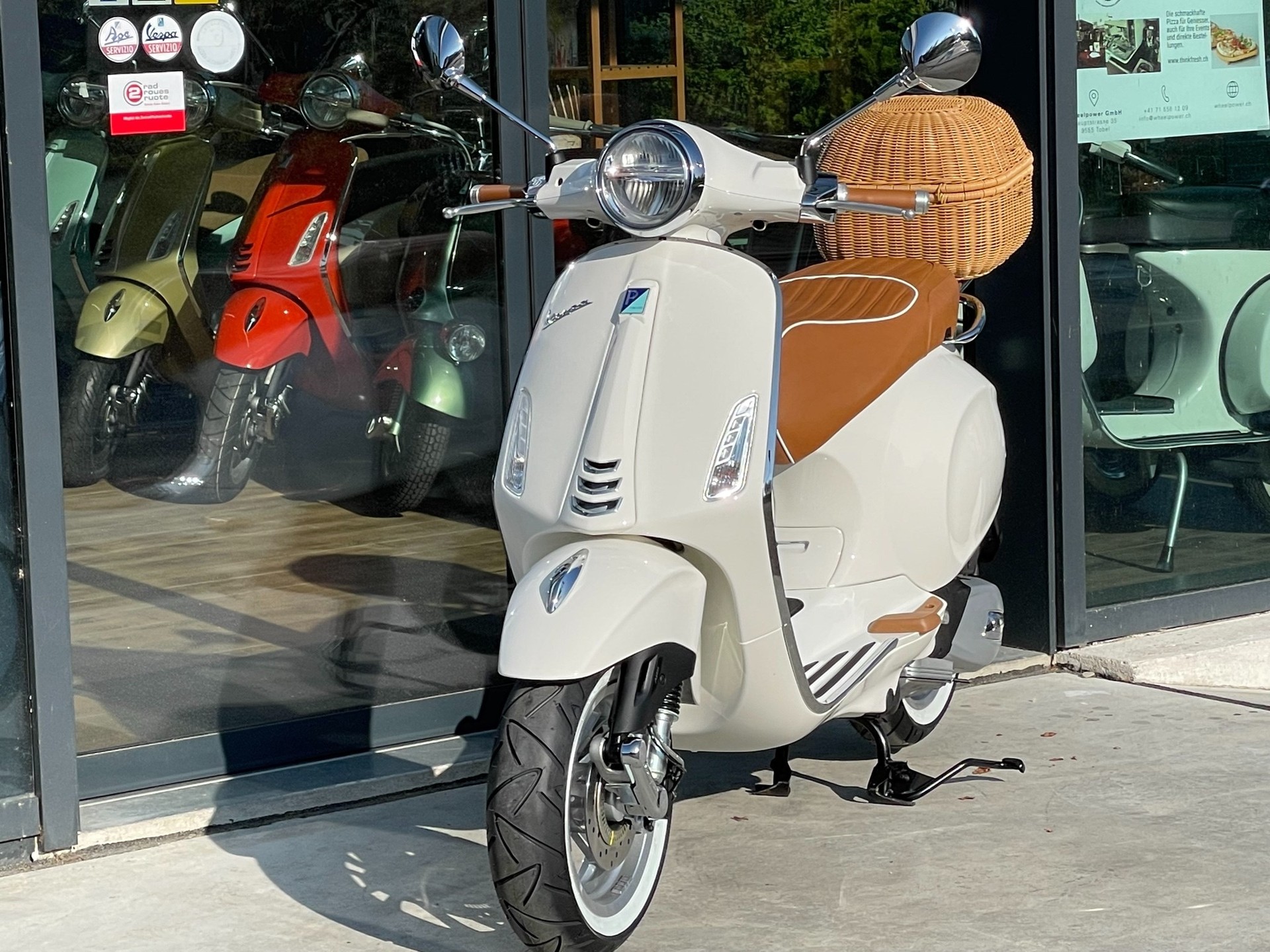 PIAGGIO Vespa 125 Primavera ABS-image-2