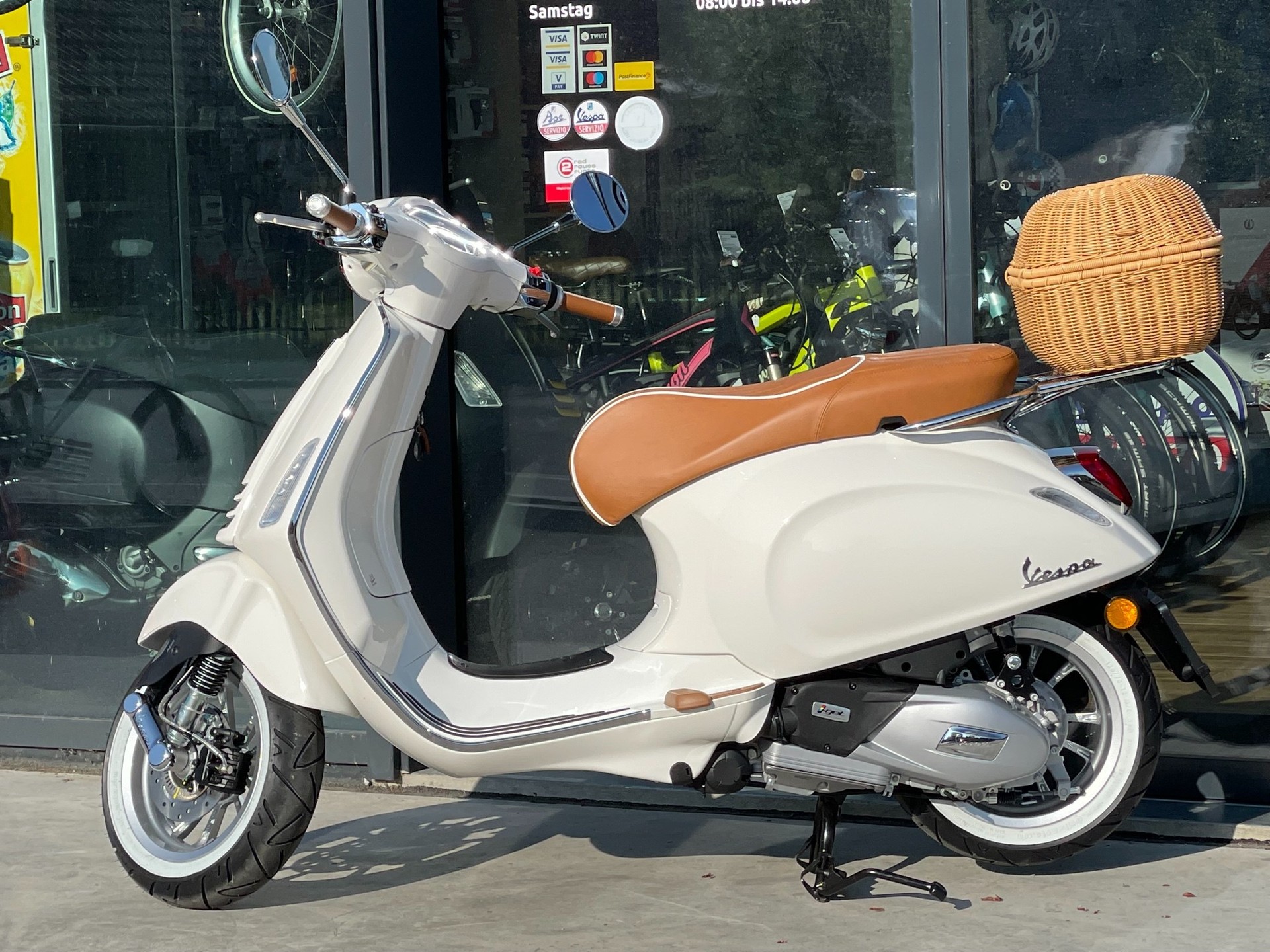 PIAGGIO Vespa 125 Primavera ABS-image-4