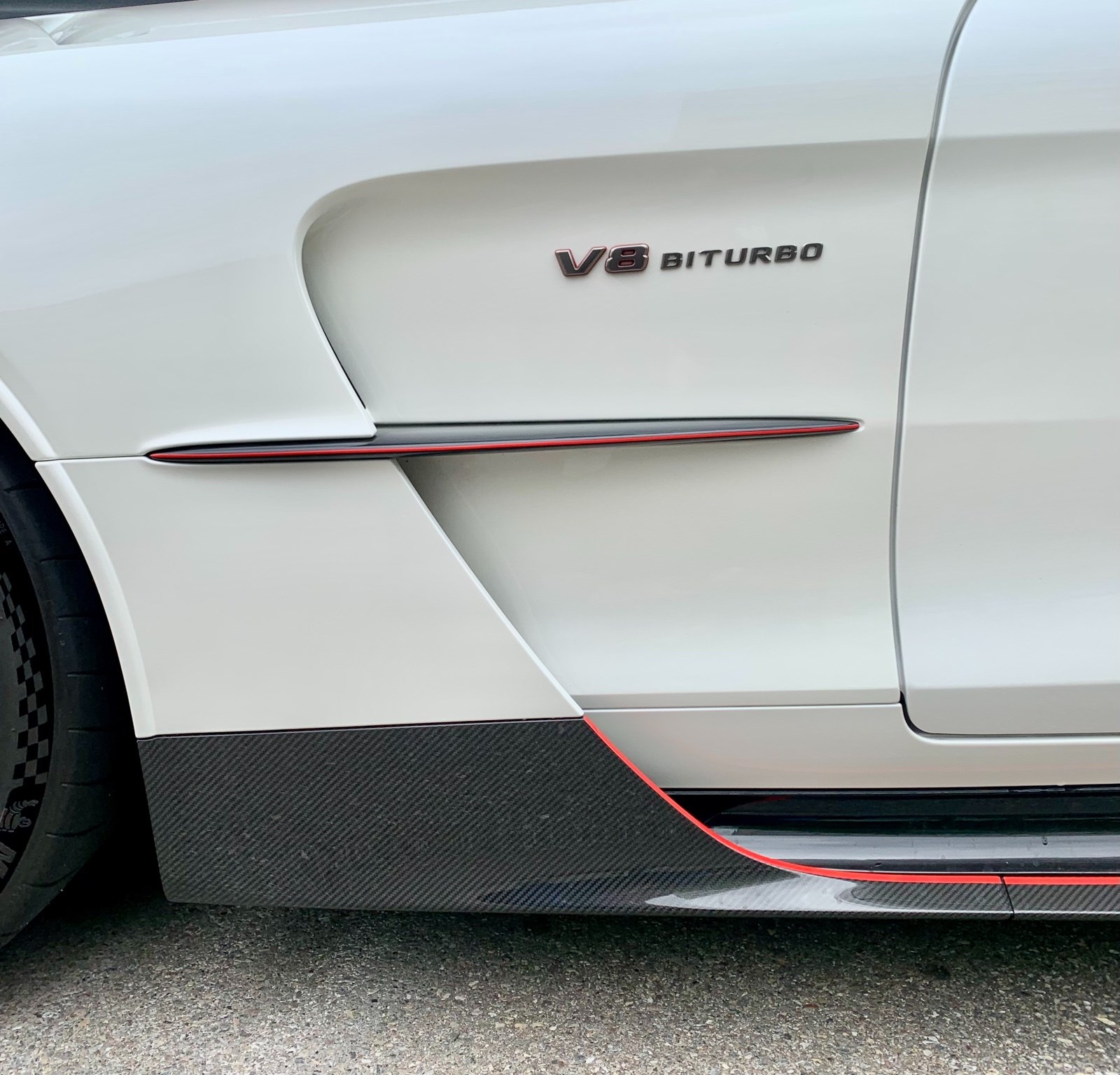 MERCEDES-BENZ AMG GT Black Series-image-3