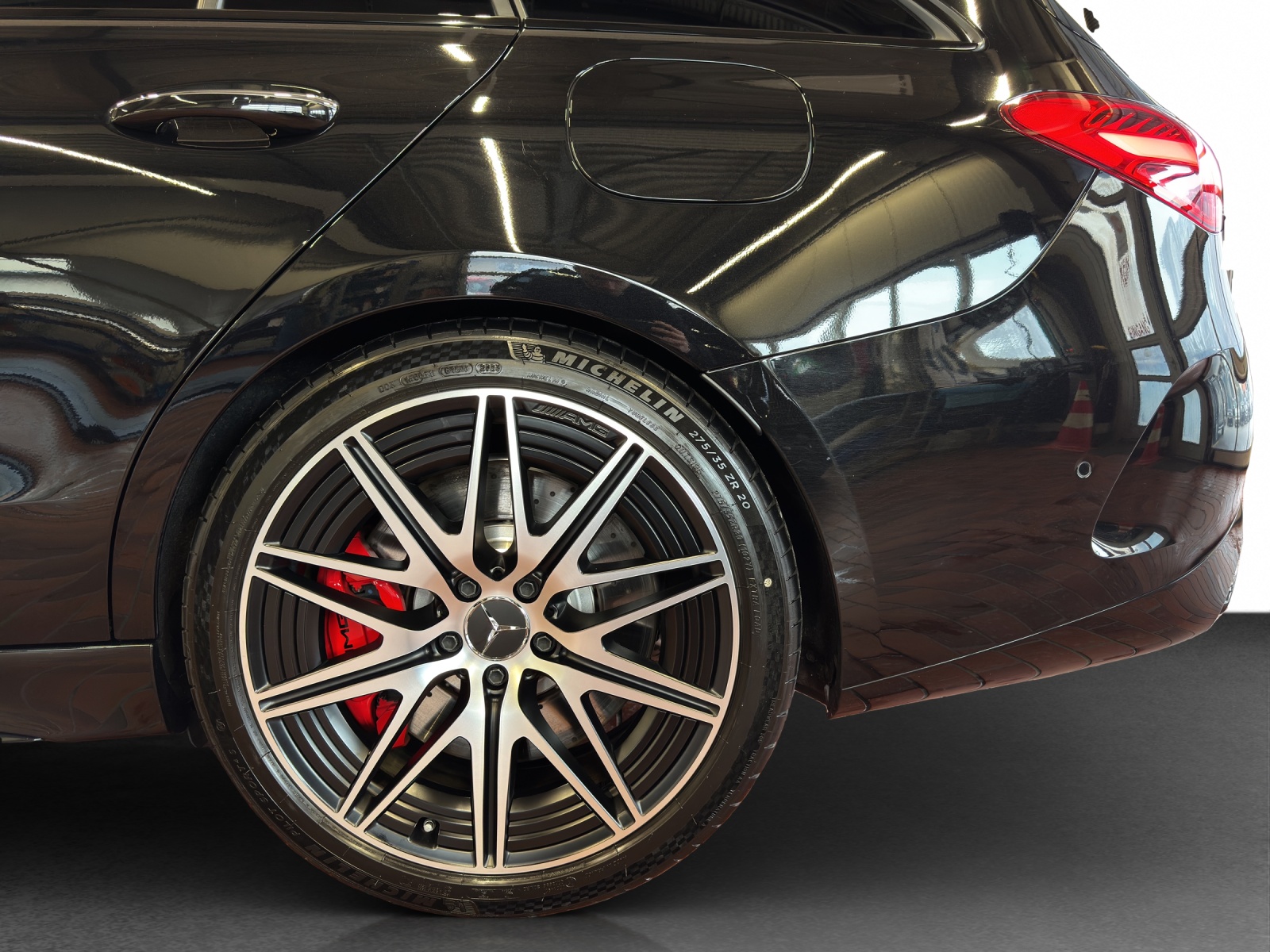 MERCEDES-BENZ C 63 AMG S T E Perf.-image-22