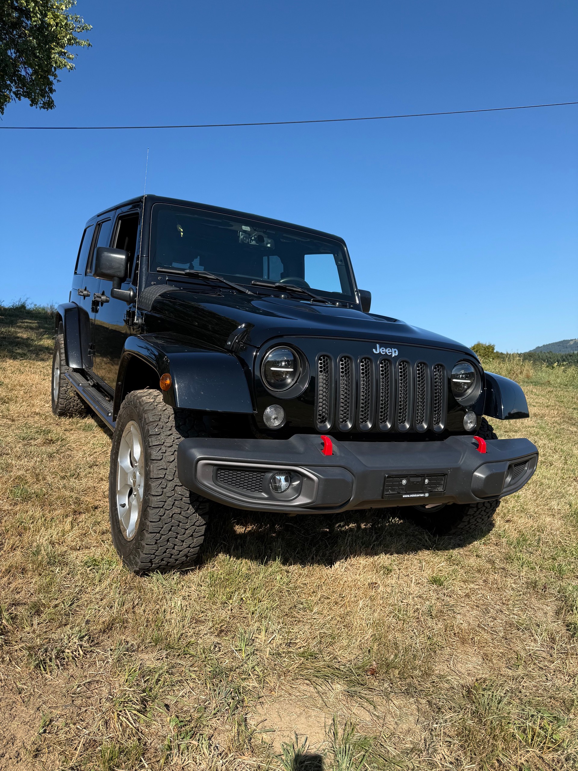 JEEP Wrangler 2.8CRD Unlimited Sahara X Automatic-image-0