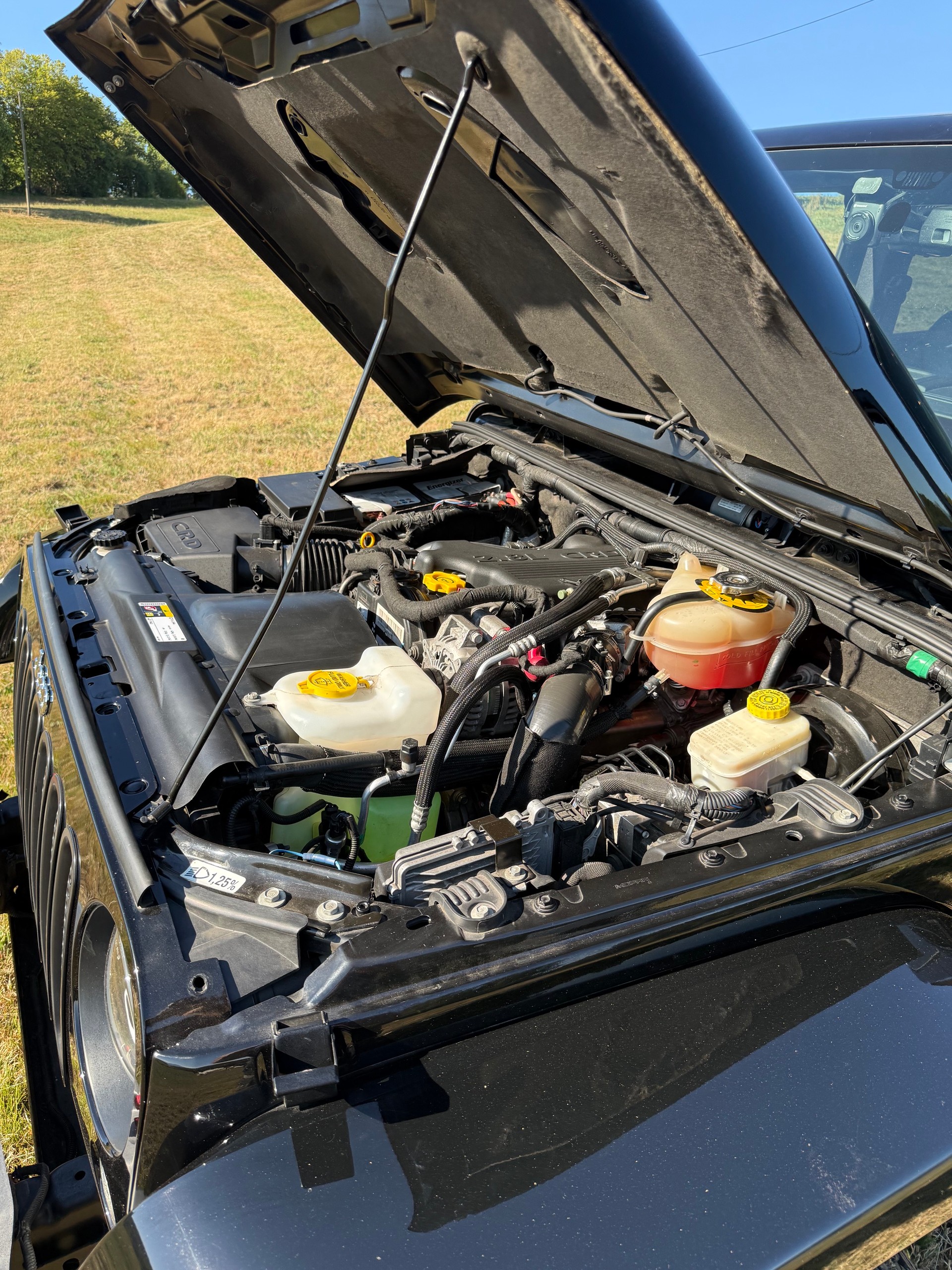 JEEP Wrangler 2.8CRD Unlimited Sahara X Automatic-image-11