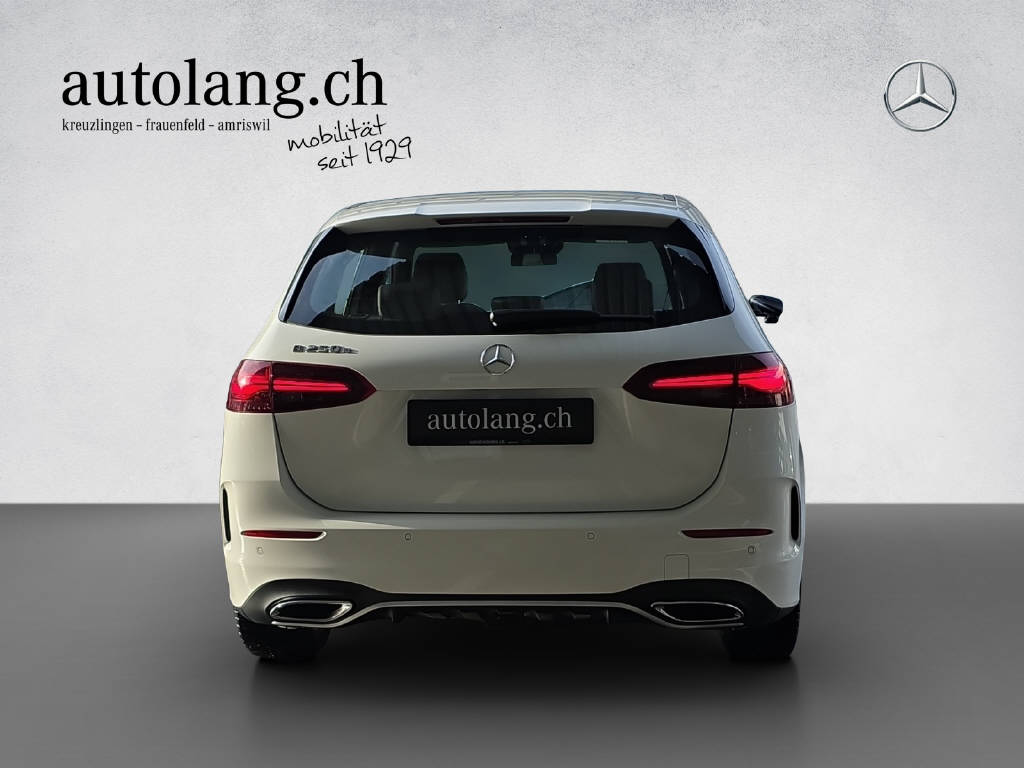 MERCEDES-BENZ B 250 e AMG Line-image-14