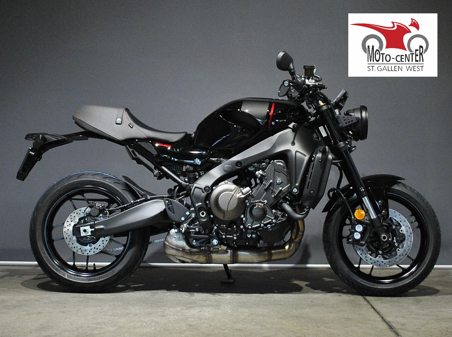 YAMAHA XSR 900 (35kW)-showroom-element-1