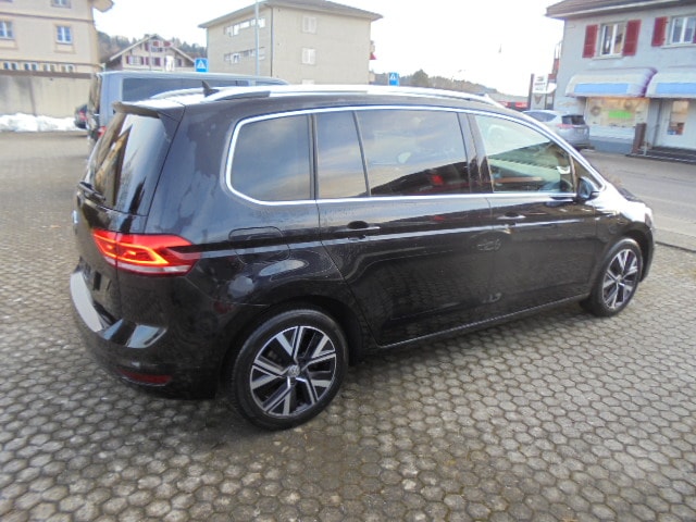 VW Touran 2.0 TDI BlueMotion Technology Highline DSG-image-3