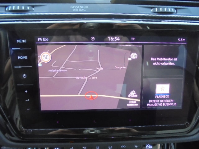 VW Touran 2.0 TDI BlueMotion Technology Highline DSG-image-8