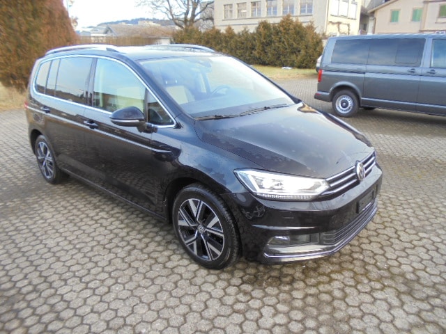 VW Touran 2.0 TDI BlueMotion Technology Highline DSG-image-2