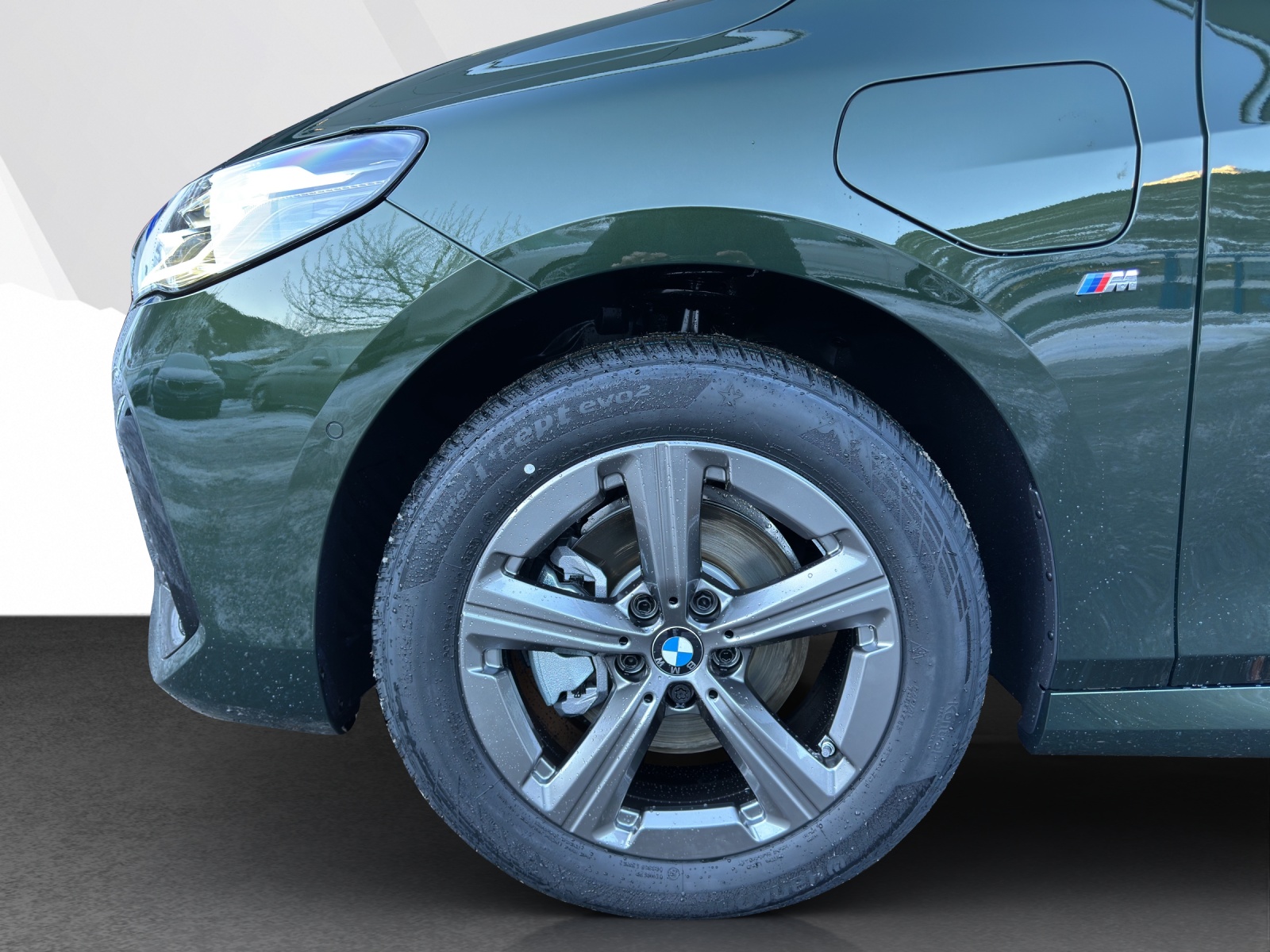 BMW 225e xDrive Active Tourer-image-15