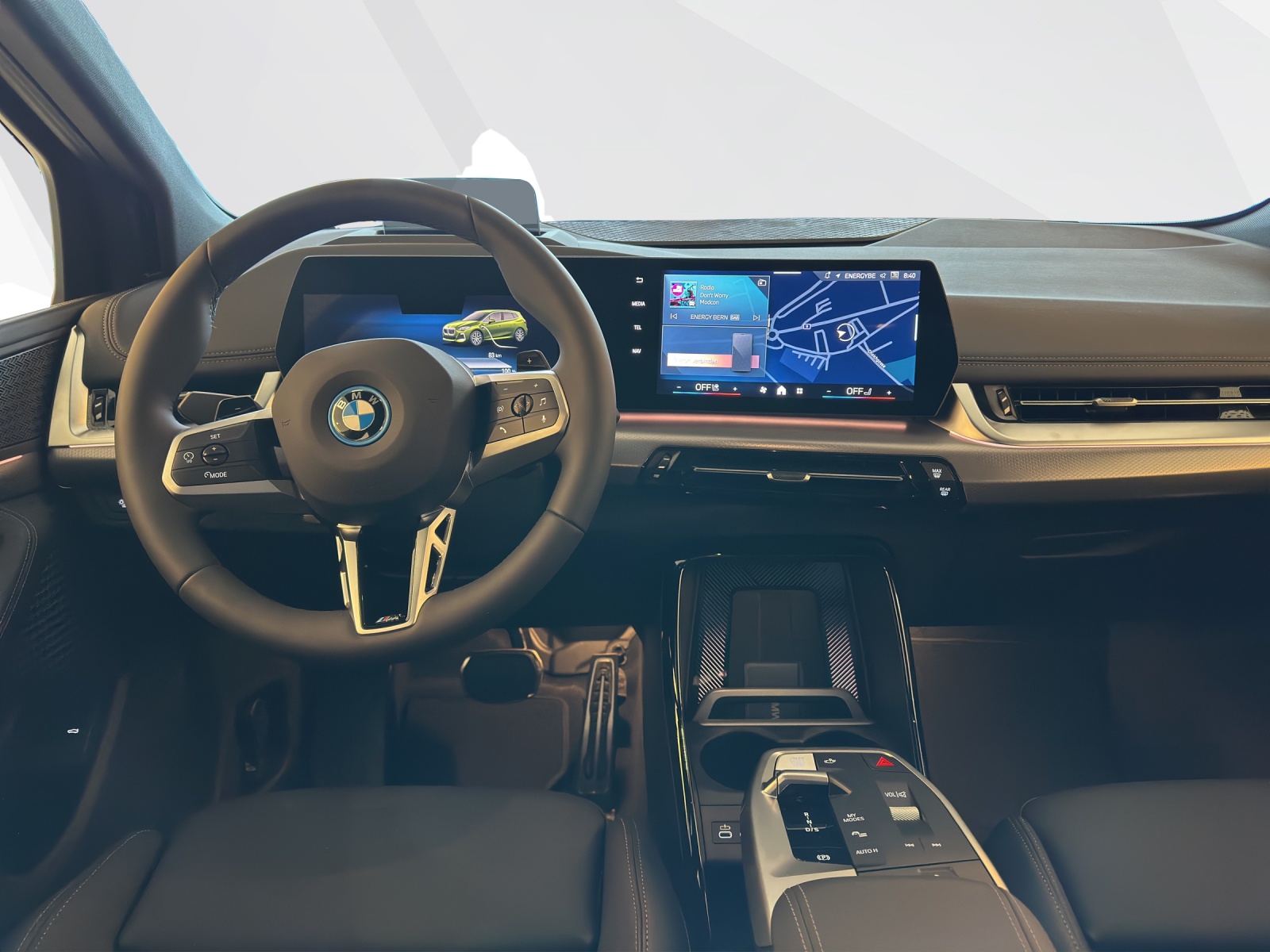 BMW 225e xDrive Active Tourer-image-10