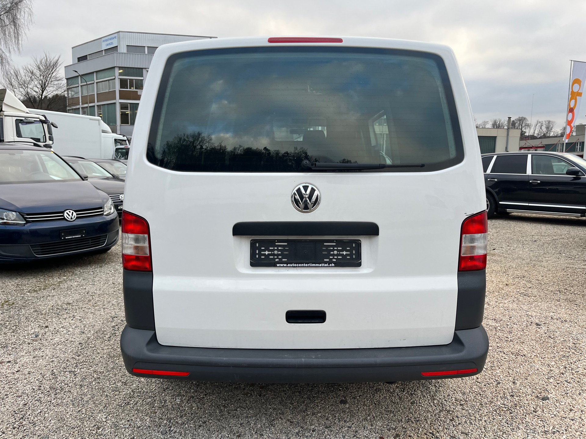 VW T5 2.0 TDI-image-6