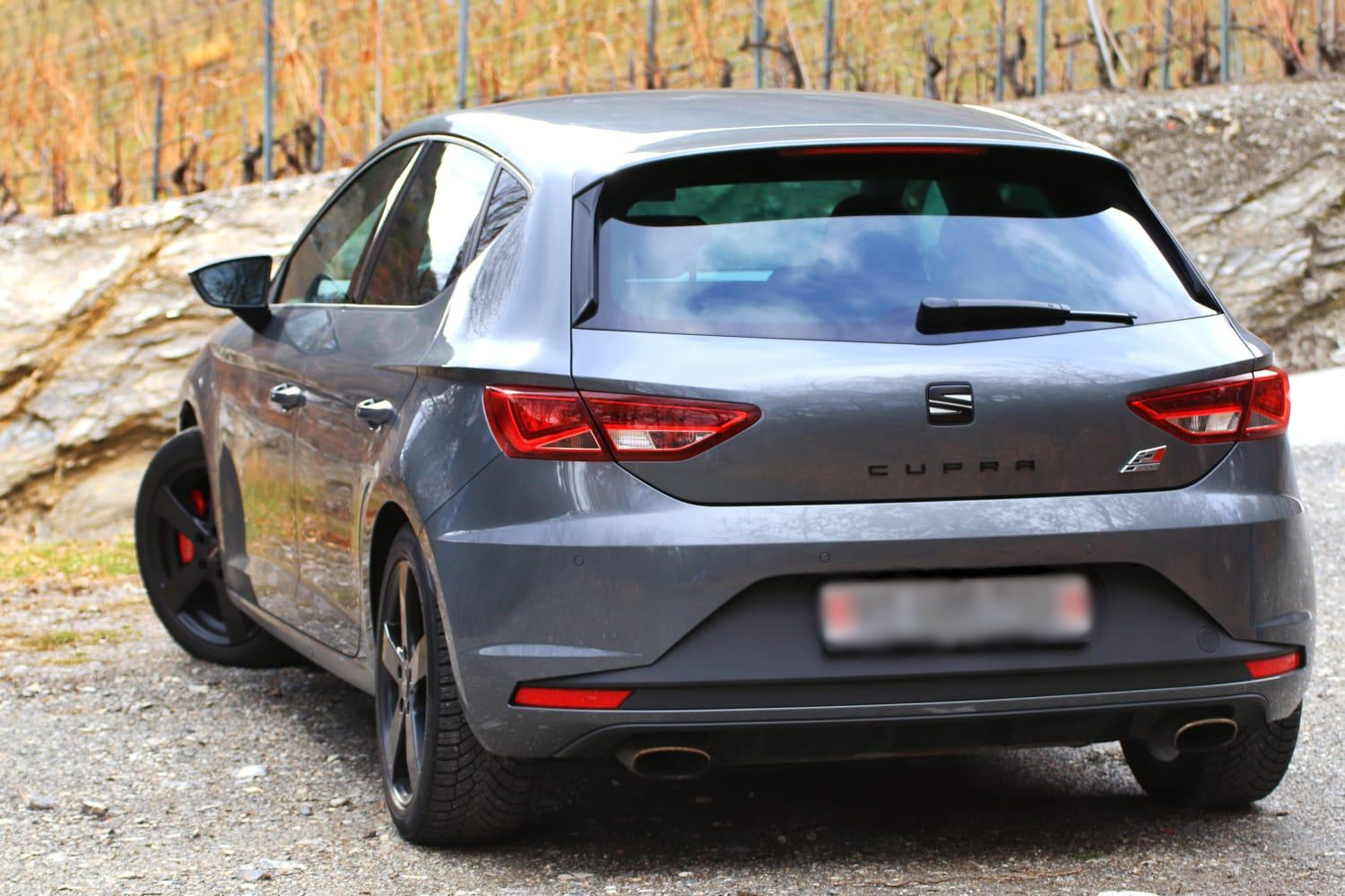 SEAT Leon 2.0 TSI Cupra 280-image-2
