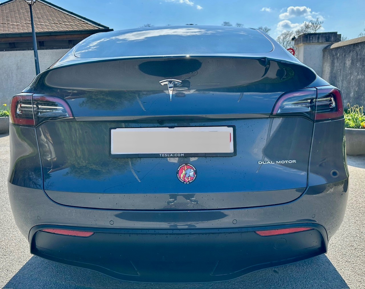 TESLA Model Y Long Range-image-3
