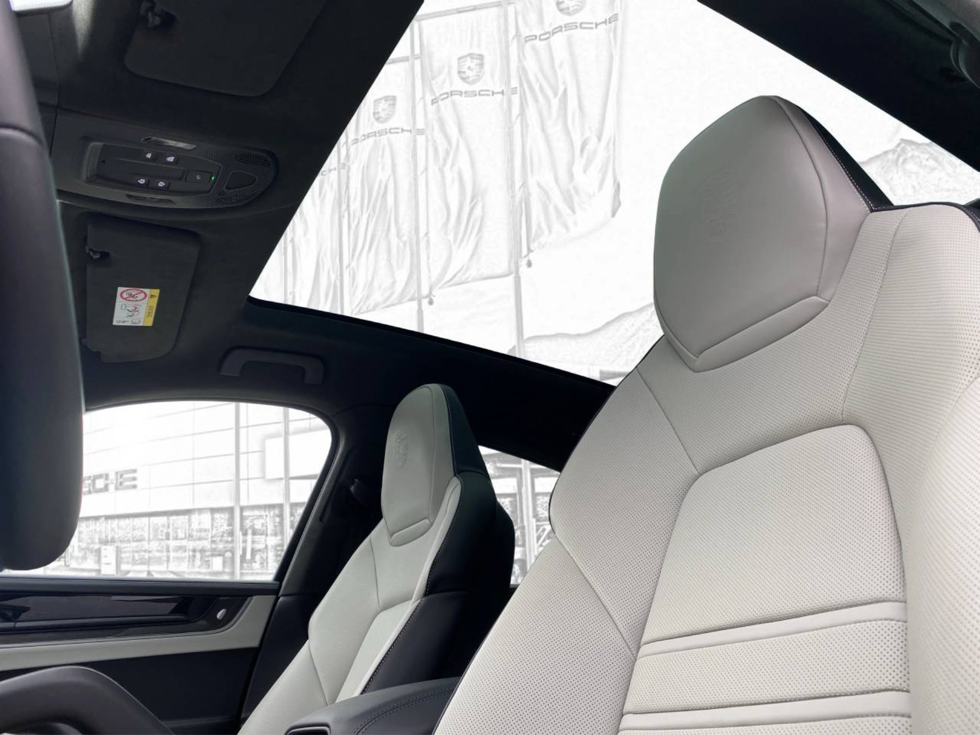 PORSCHE Cayenne S E-Hybrid Coupé-image-18