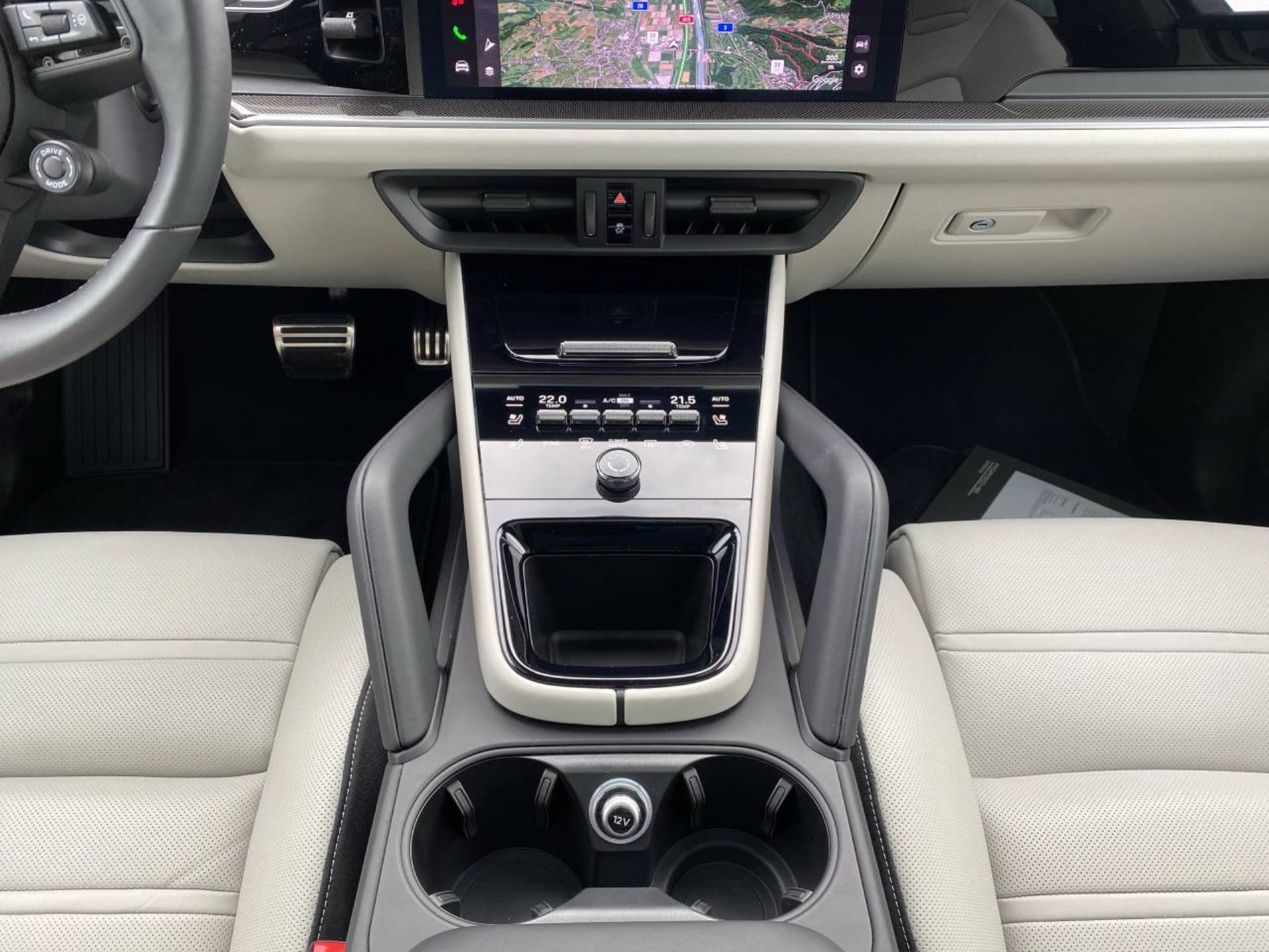 PORSCHE Cayenne S E-Hybrid Coupé-image-14