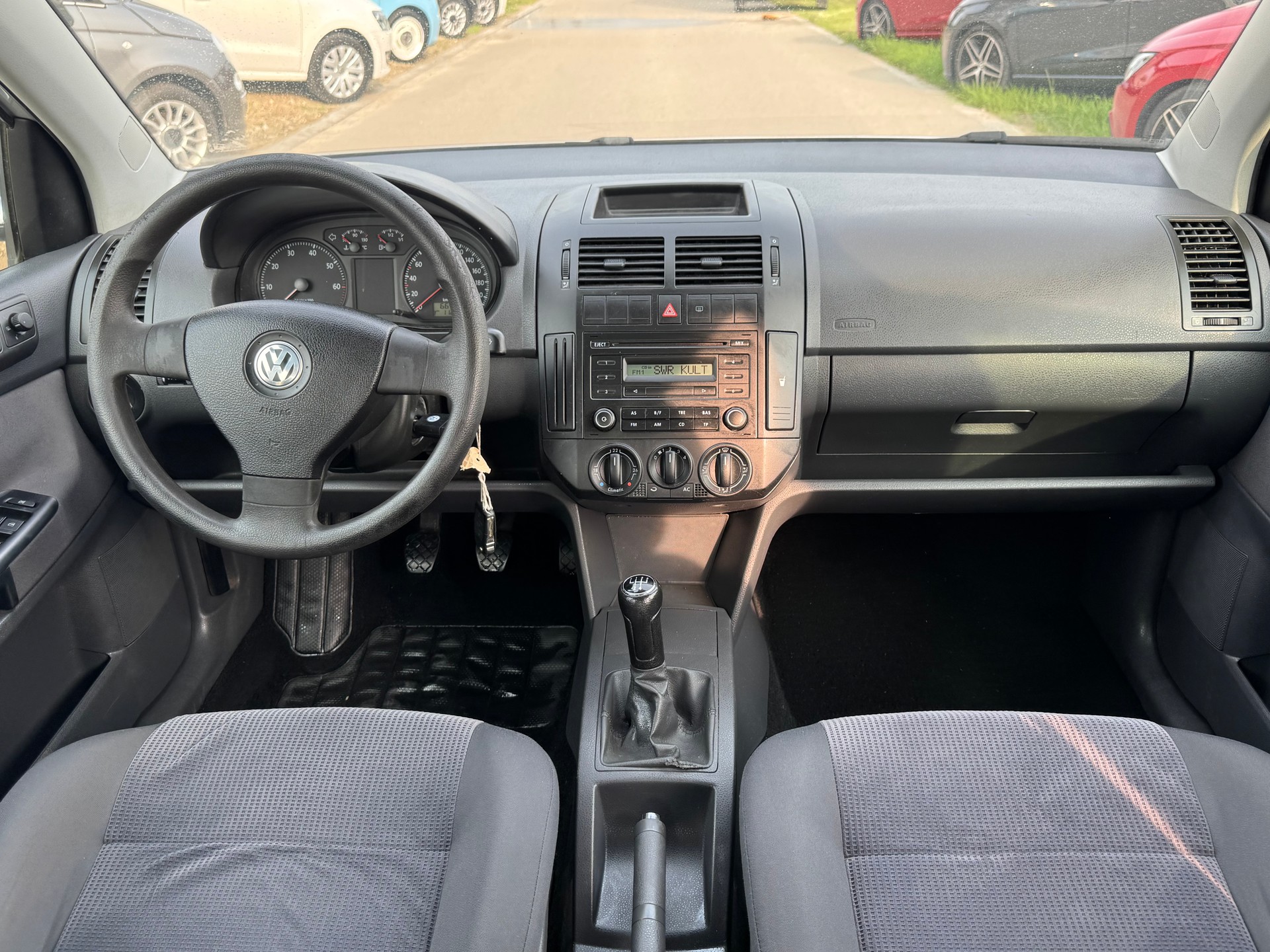 VW Polo 1.4 16V Comfortline-image-7