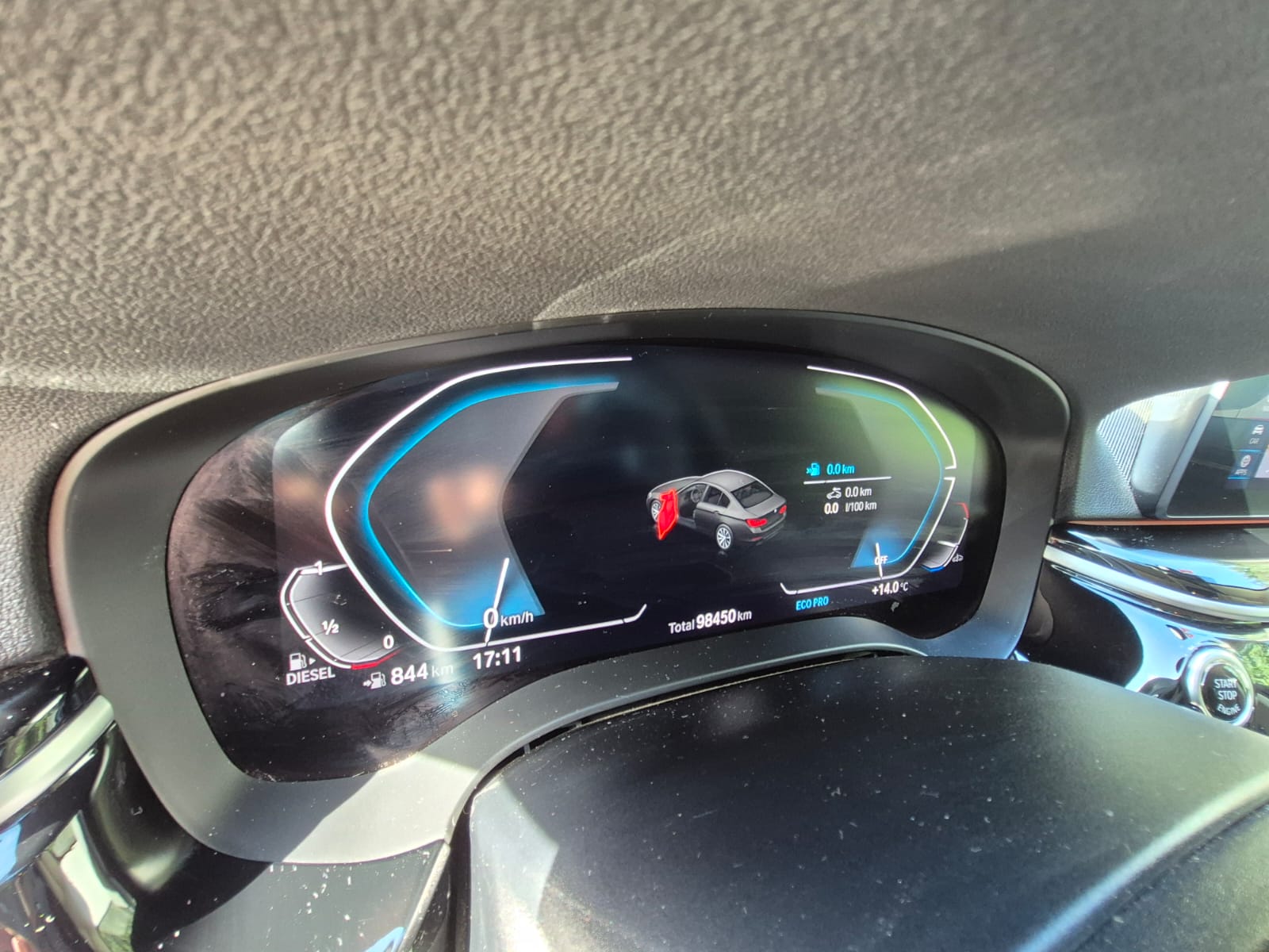 BMW 530d xDrive Sport Line Steptronic-image-19