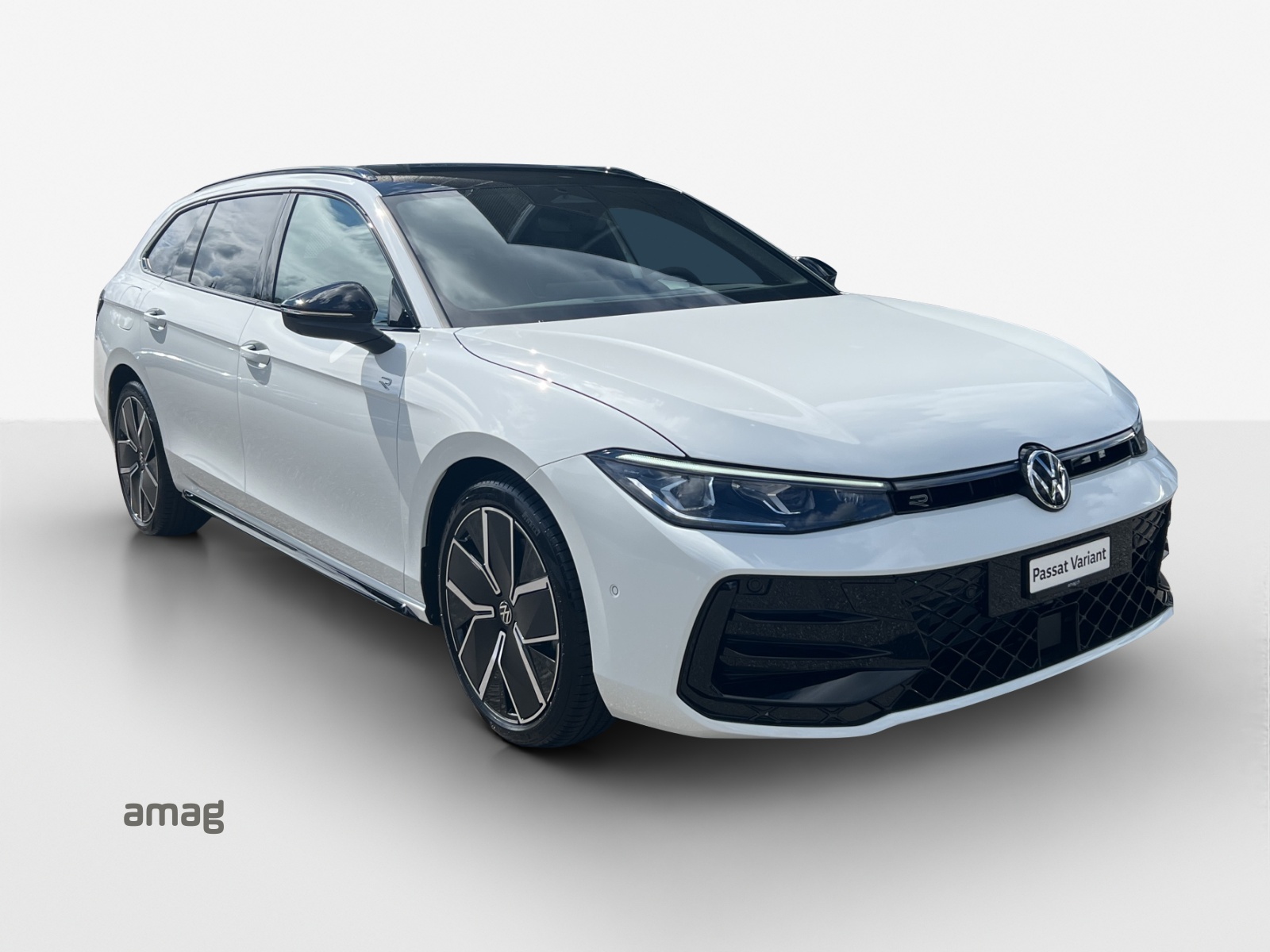 VW Passat Variant 2.0 TSI evo4 R-Line 4 Motion DSG-image-5
