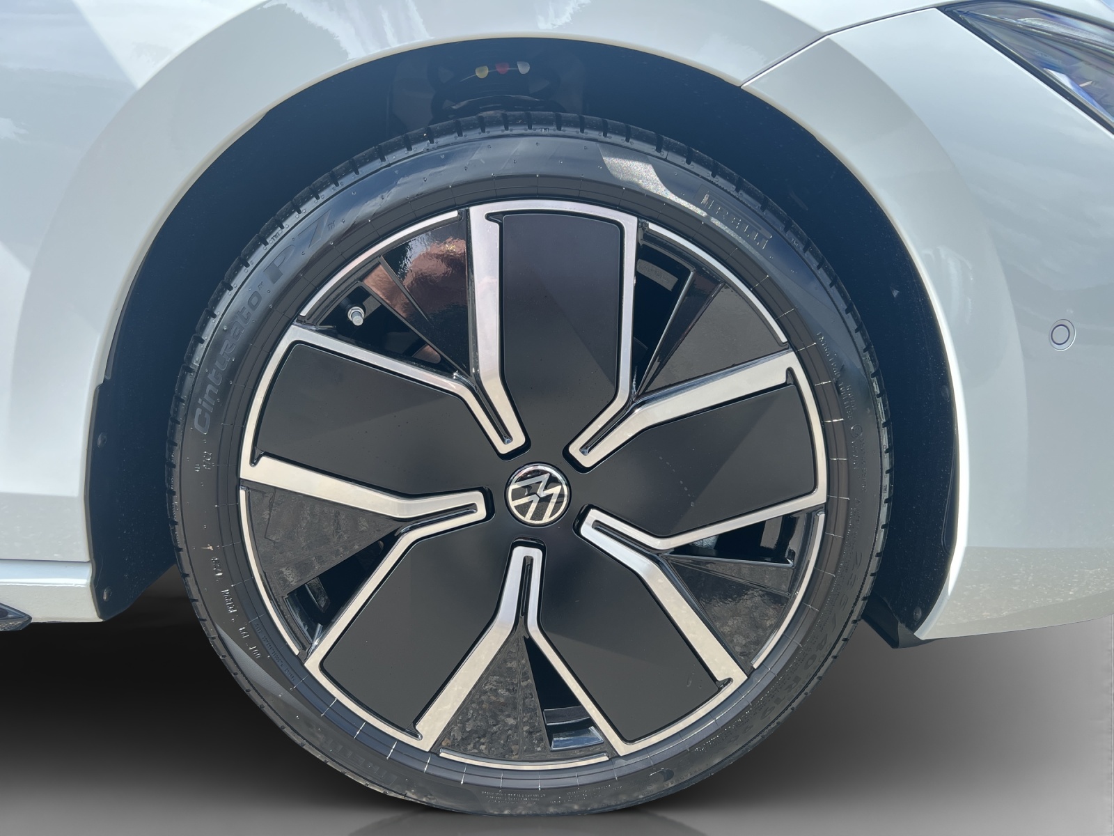 VW Passat Variant 2.0 TSI evo4 R-Line 4 Motion DSG-image-13
