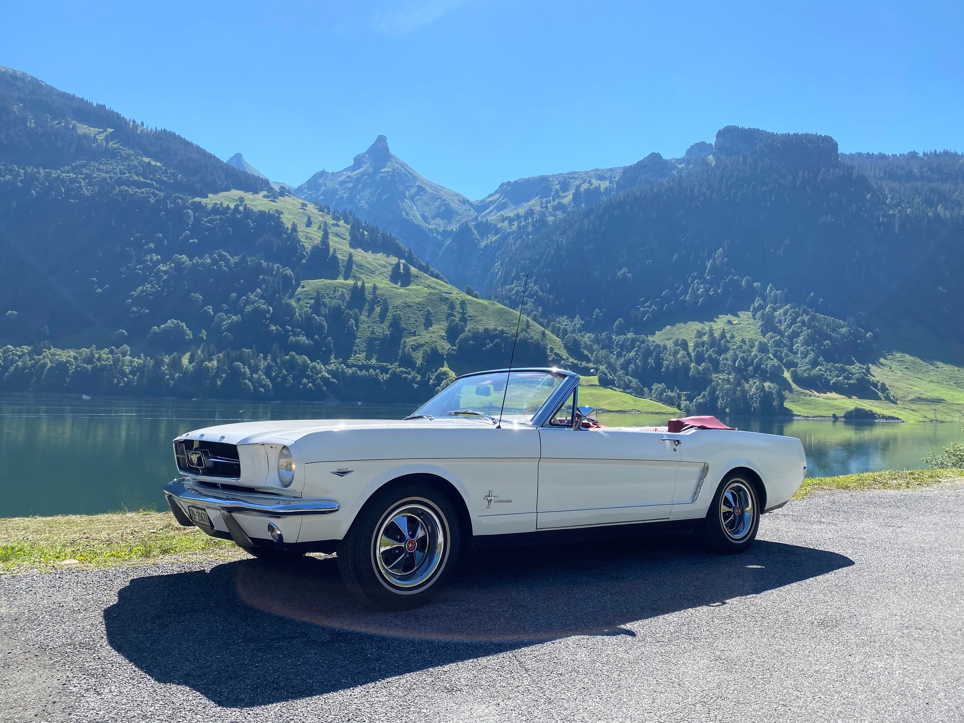 FORD Mustang Cabrio V8 Veteranenfahrzeug-image-10