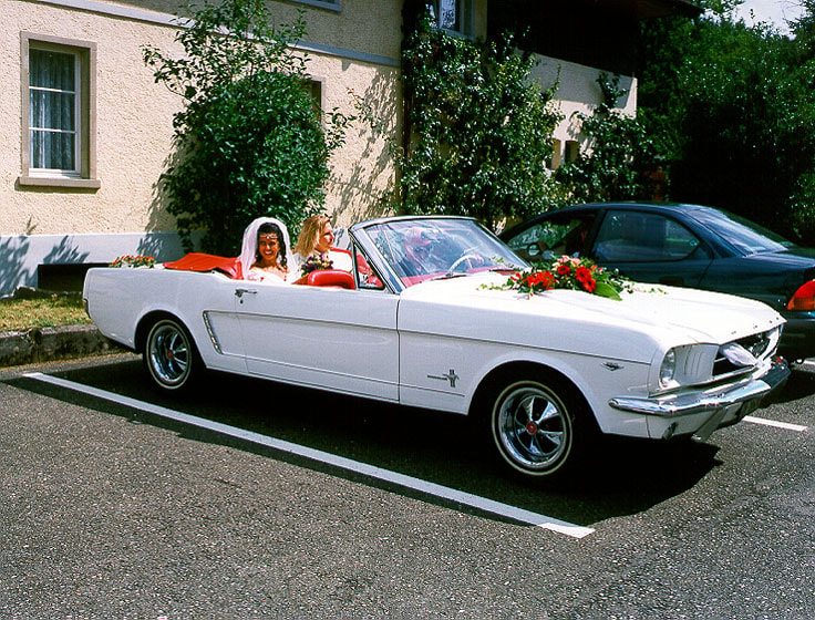 FORD Mustang Cabrio V8 Veteranenfahrzeug-image-4