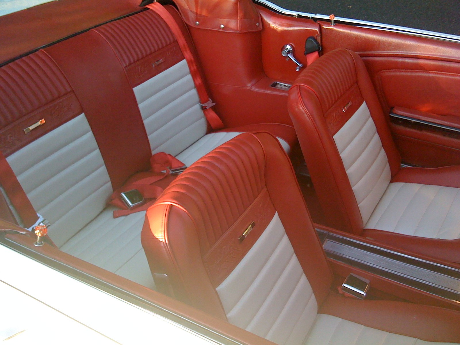 FORD Mustang Cabrio V8 Veteranenfahrzeug-image-1