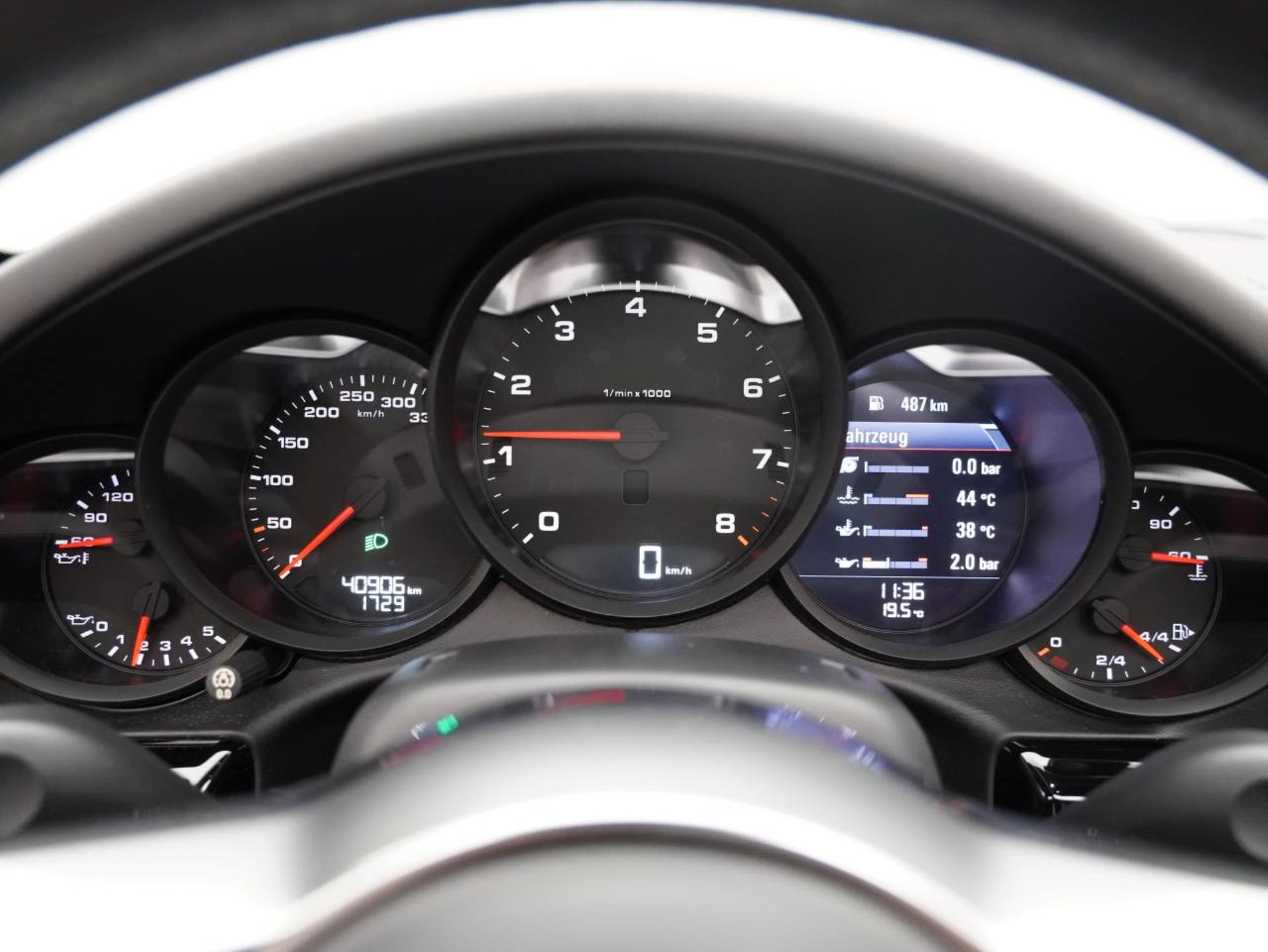 PORSCHE 911 Targa 4S-image-20