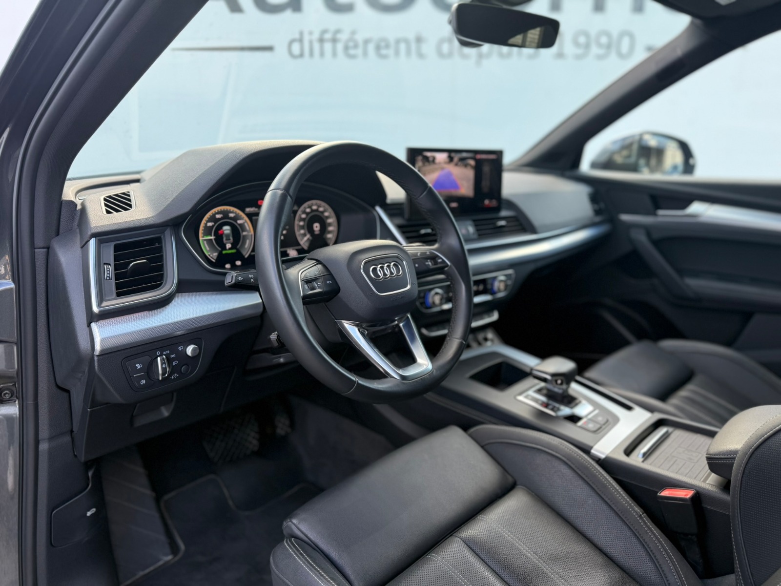 AUDI Q5 Sportback 55 TFSI e PHEV S line quattro S-tronic-image-6