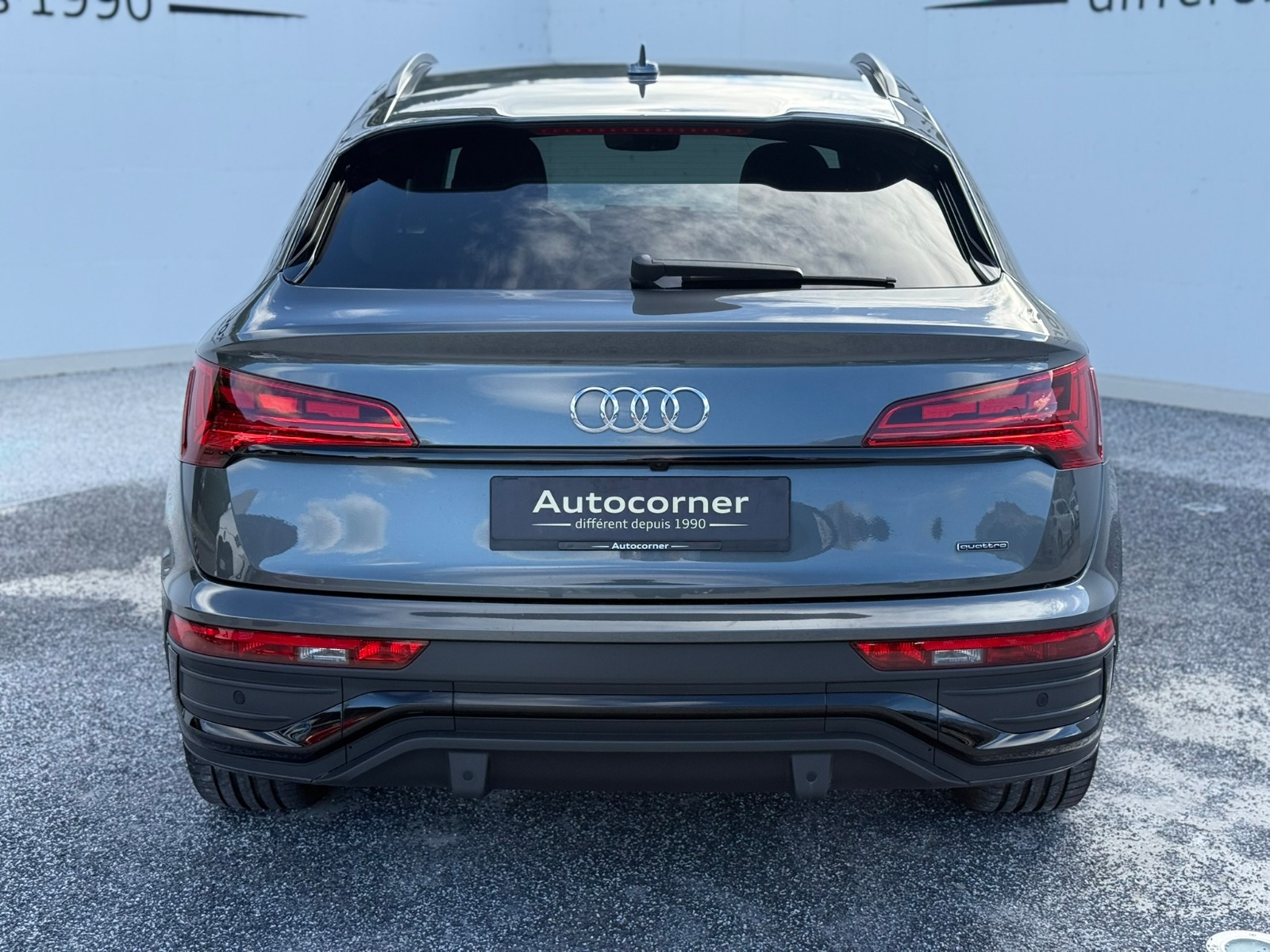 AUDI Q5 Sportback 55 TFSI e PHEV S line quattro S-tronic-image-5