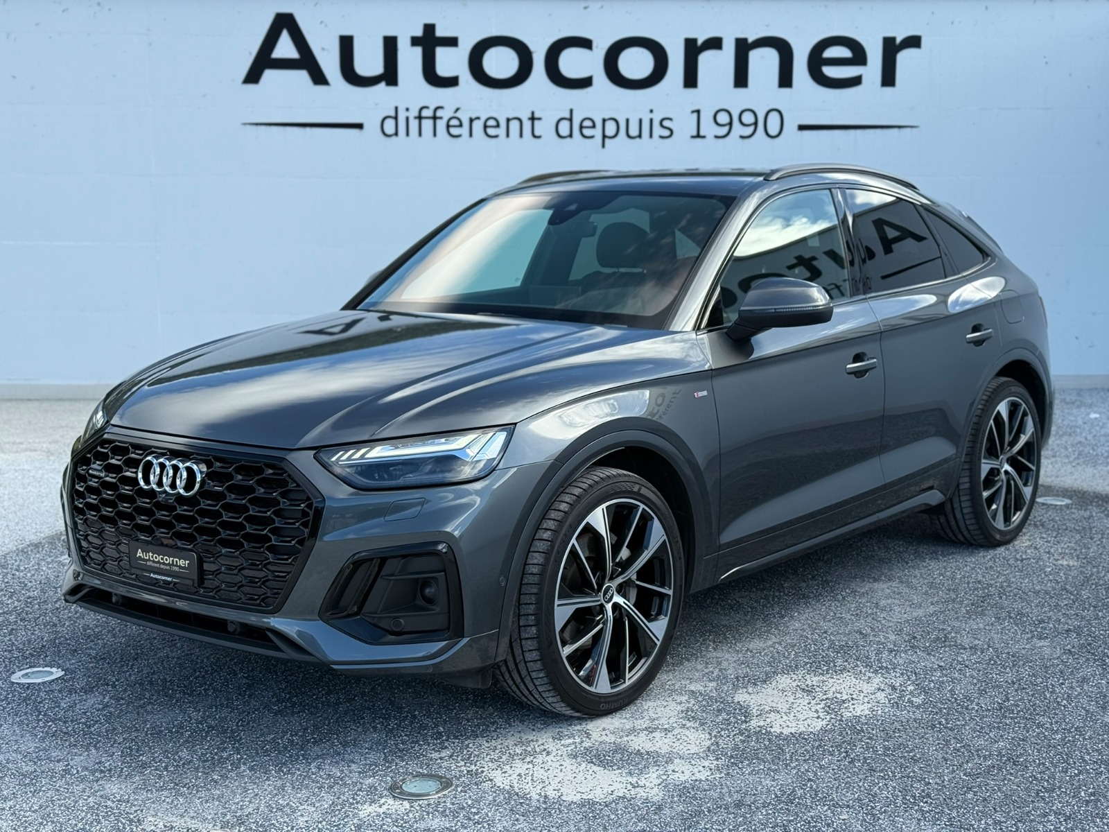 AUDI Q5 Sportback 55 TFSI e PHEV S line quattro S-tronic-image-0