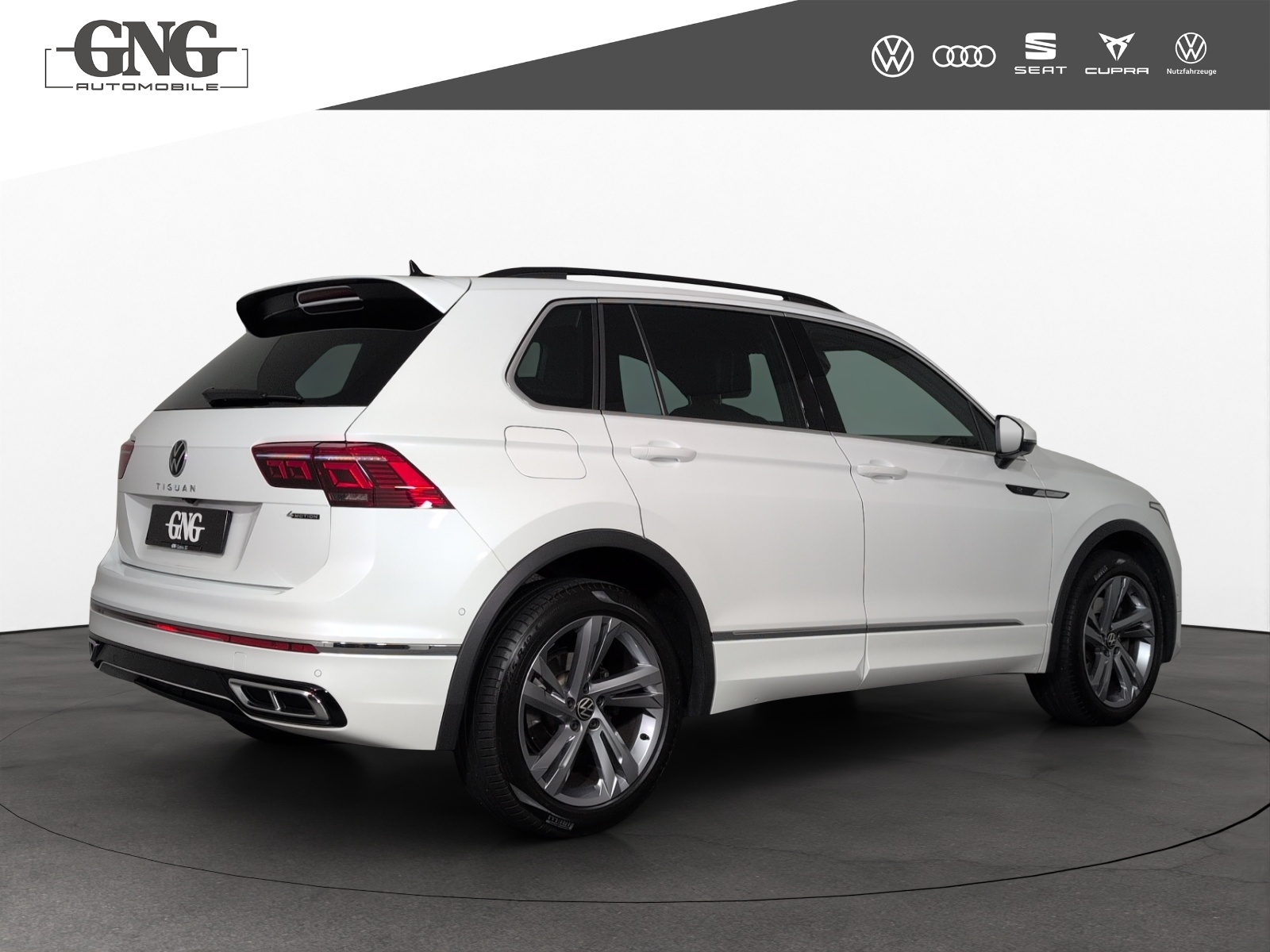 VW Tiguan 2.0TSI R-Line 4Motion DSG-image-2