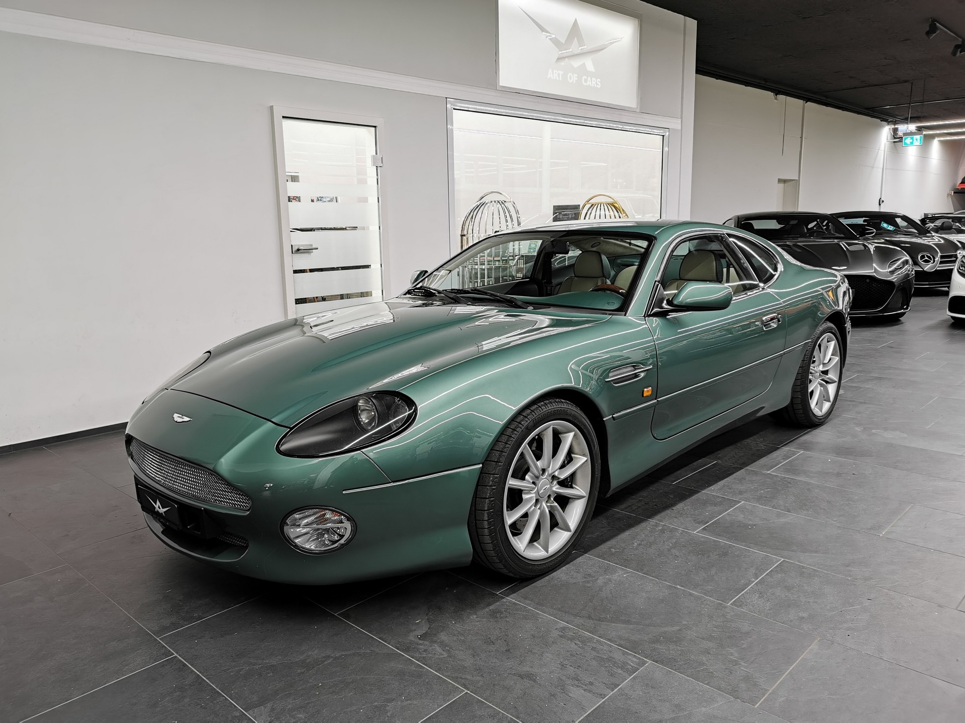 ASTON MARTIN DB7 VANTAGE V 12 VISUAL DRIVING PACKAGE "WORKS SPECIAL" JAFFA REAR LIGHT FROM 1990 SUPERCHARGED V8 VANTAGE-image-2