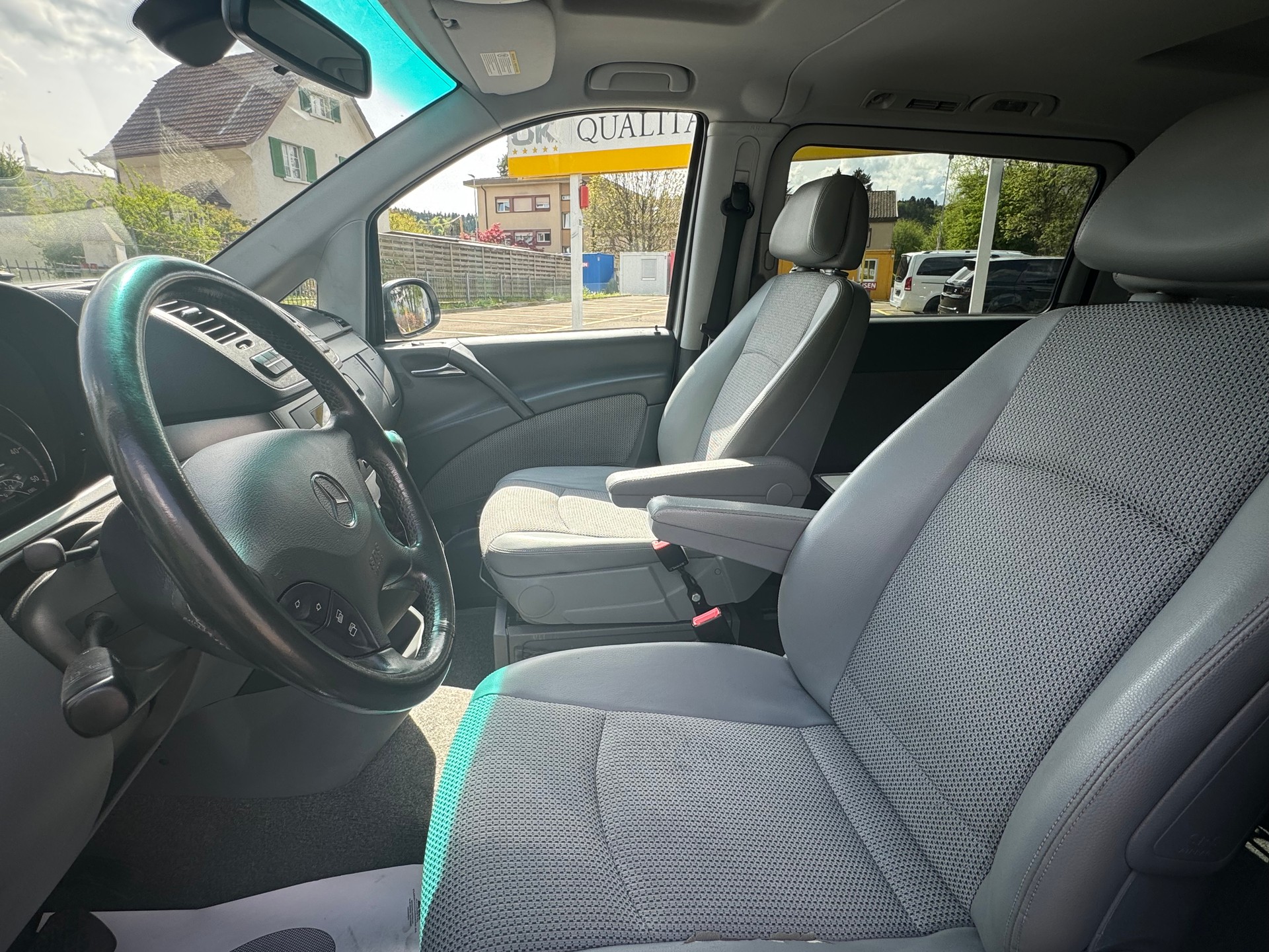 MERCEDES-BENZ Viano 3.0 CDI Ambiente L Automat-image-8