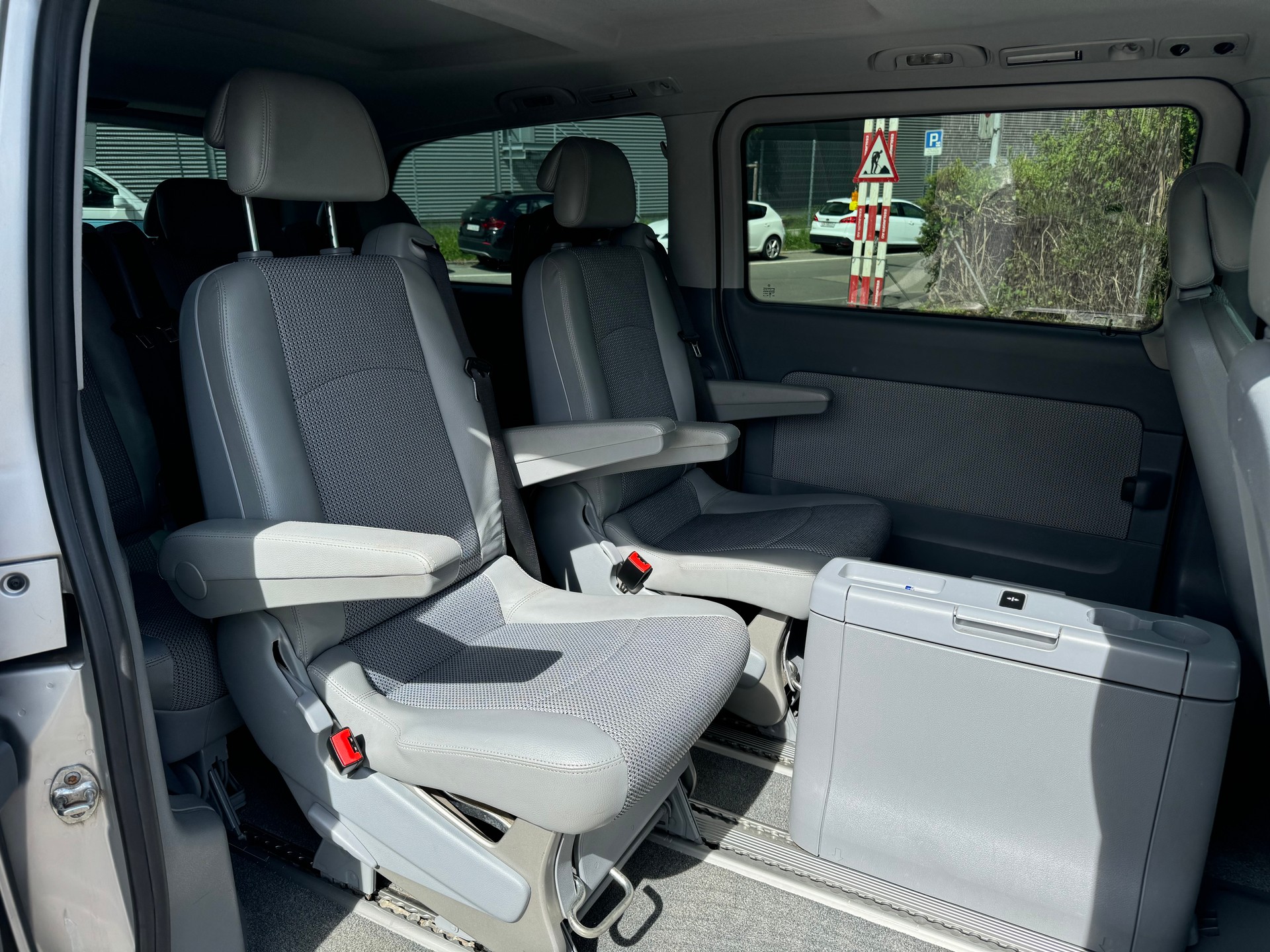 MERCEDES-BENZ Viano 3.0 CDI Ambiente L Automat-image-9
