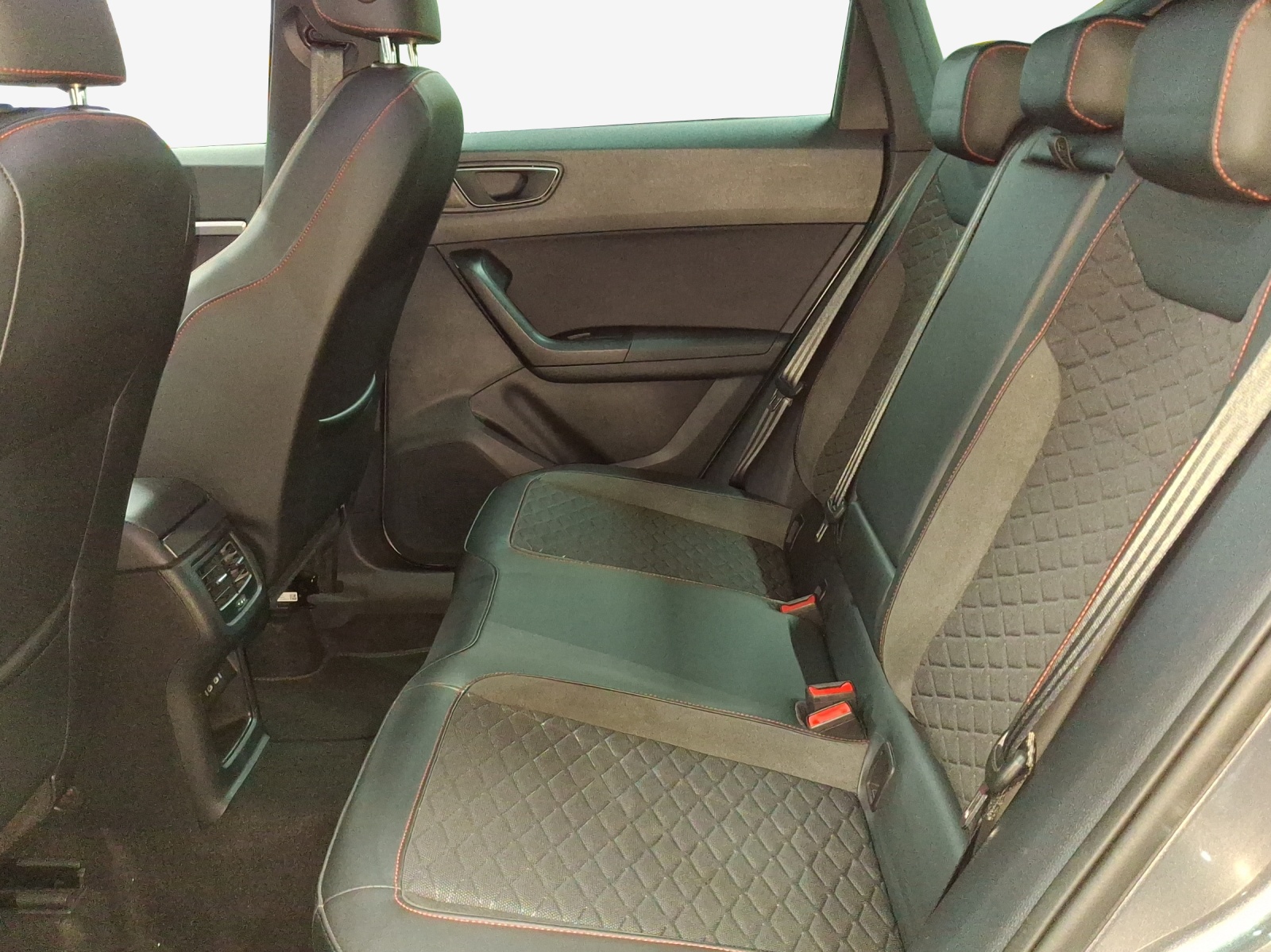 SEAT Ateca 1.5 TSI EVO DSG FR-image-11