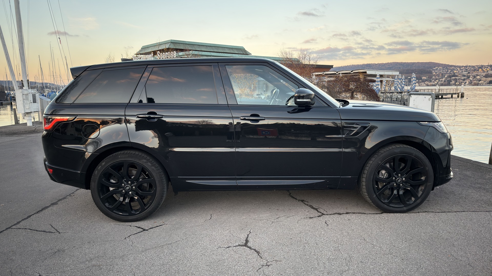LAND ROVER Range Rover Sport 3.0 V6 S/C HSE Dynamic Automatic-image-3