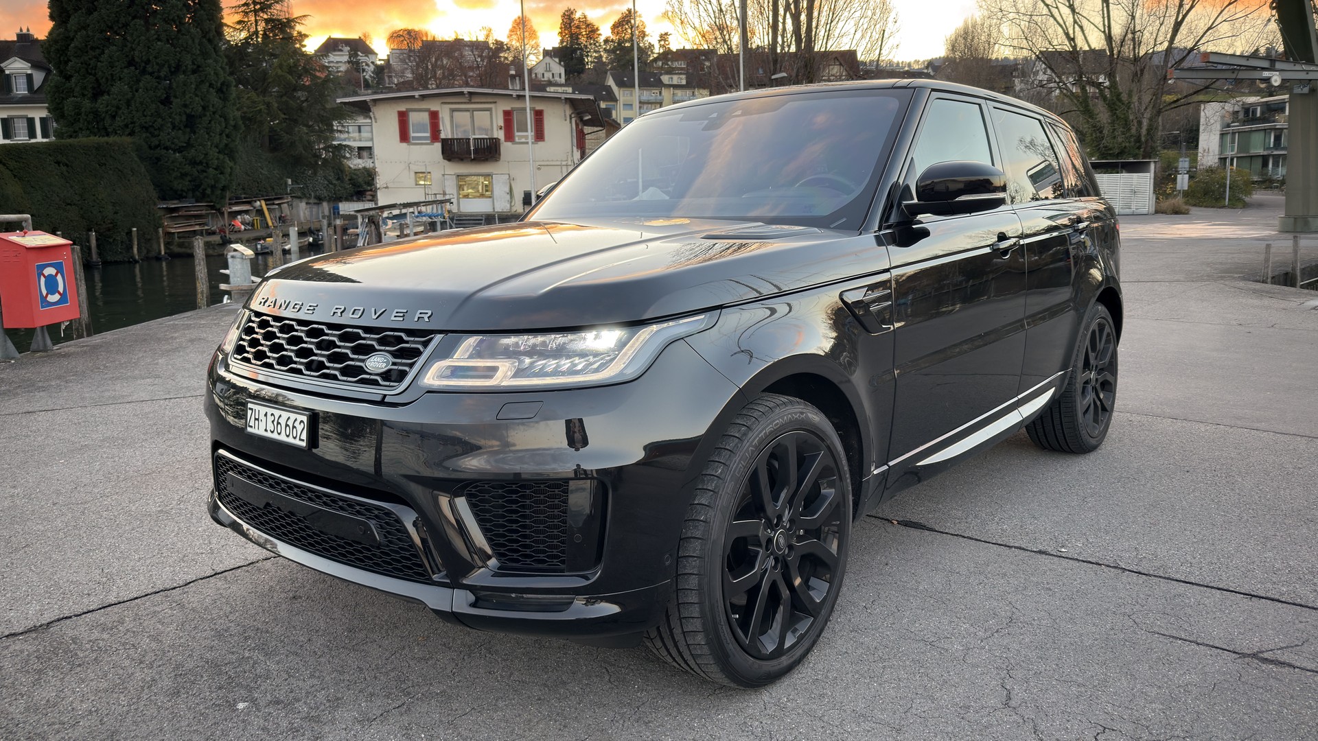 LAND ROVER Range Rover Sport 3.0 V6 S/C HSE Dynamic Automatic-image-0