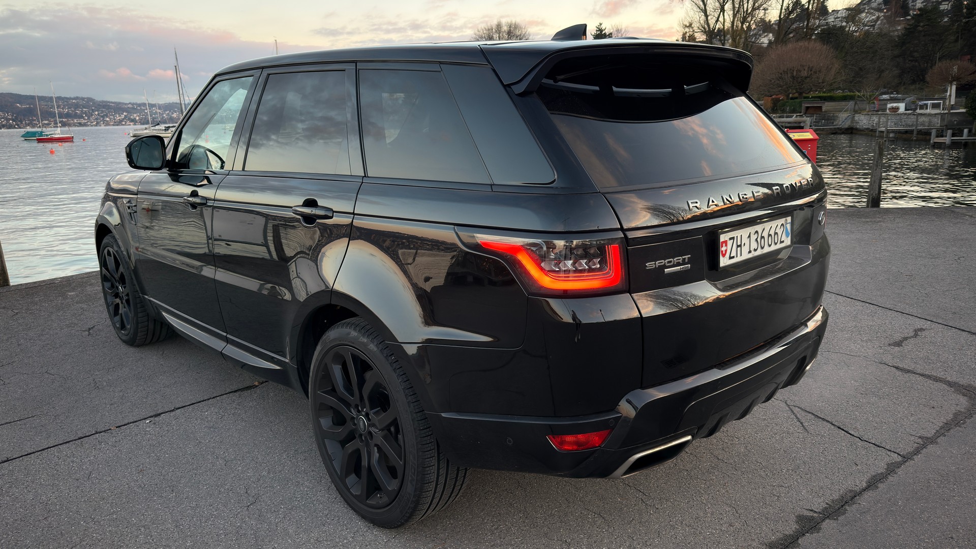 LAND ROVER Range Rover Sport 3.0 V6 S/C HSE Dynamic Automatic-image-6