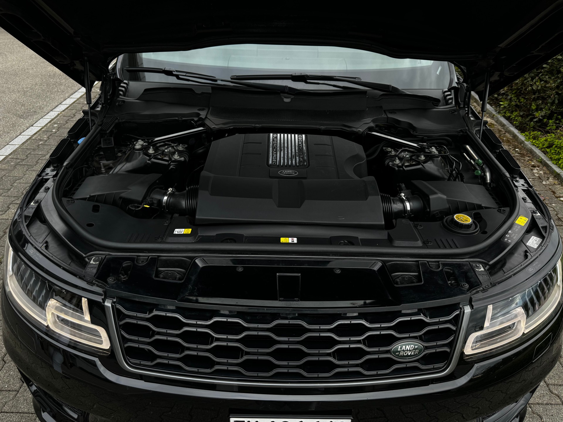 LAND ROVER Range Rover Sport 3.0 V6 S/C HSE Dynamic Automatic-image-17